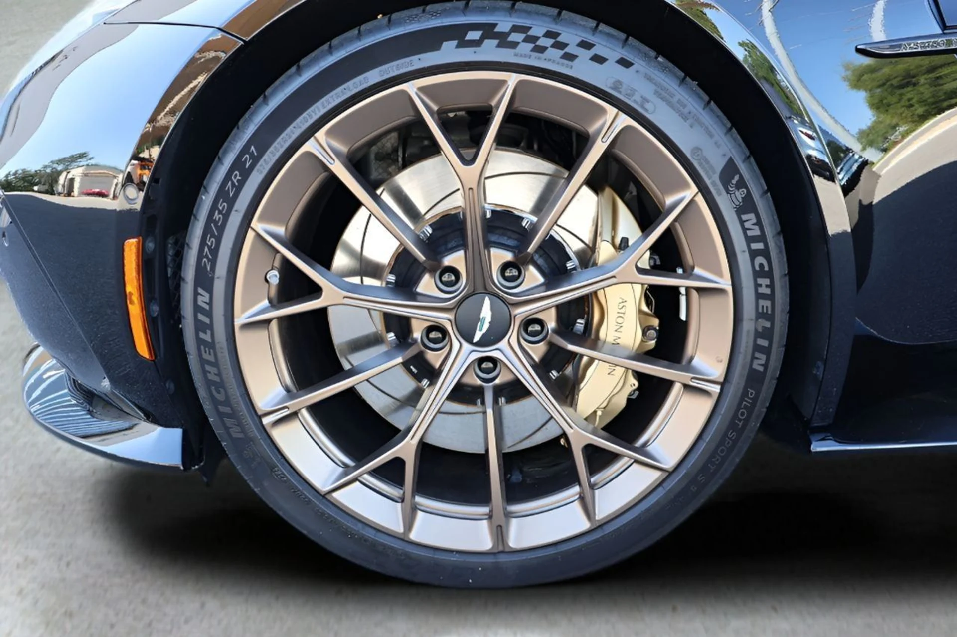 mph025_3638064137_26_b423820b5e