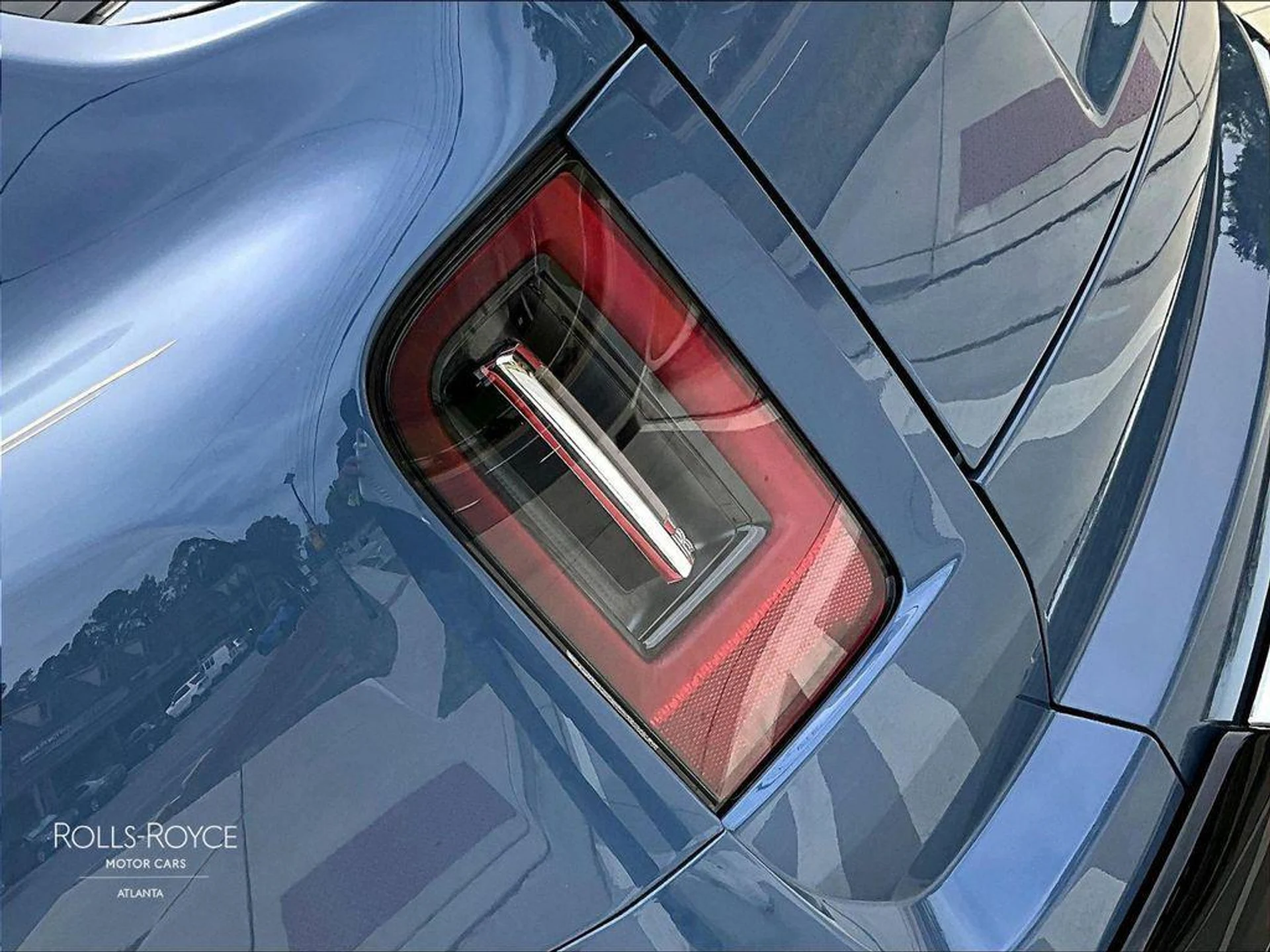 mph025_364206300_Xc_T18e_WD_Gt_Um_U657_Rn4_Zu_df_Fz_M_5c895e8344