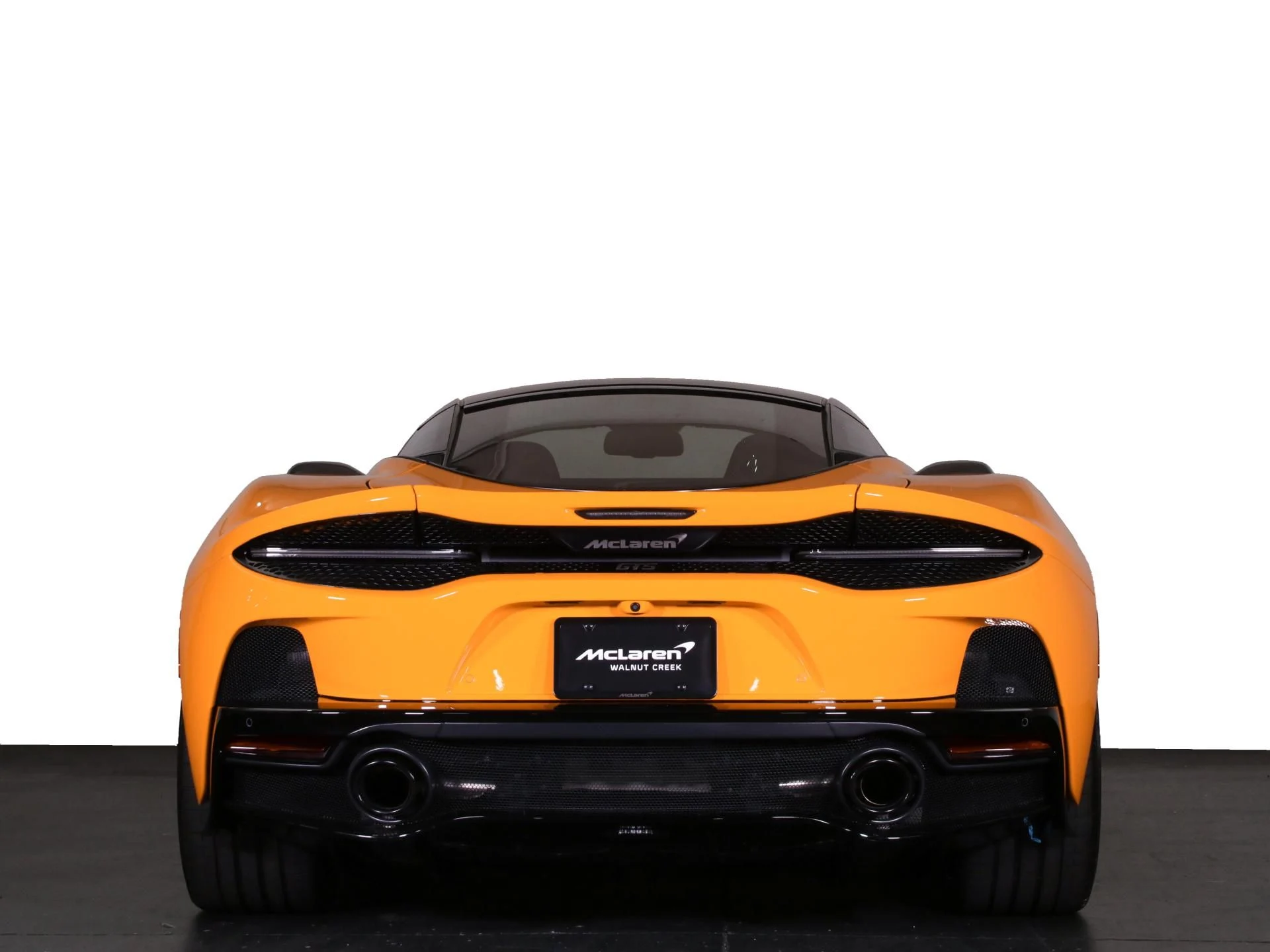 mph025_3655841522_New_2025_Aston_Martin_DBX_707_1752297236_7aee96203b