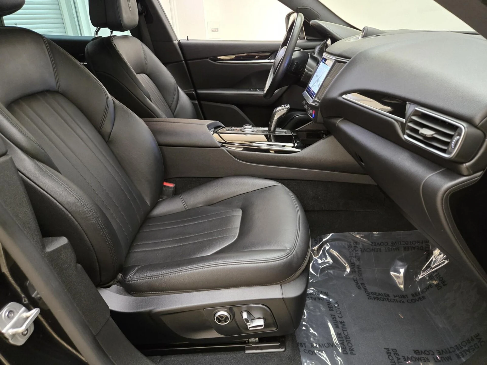 mph025_3660060986_Used_2022_Maserati_Levante_GT_1753164554_a228a50a59
