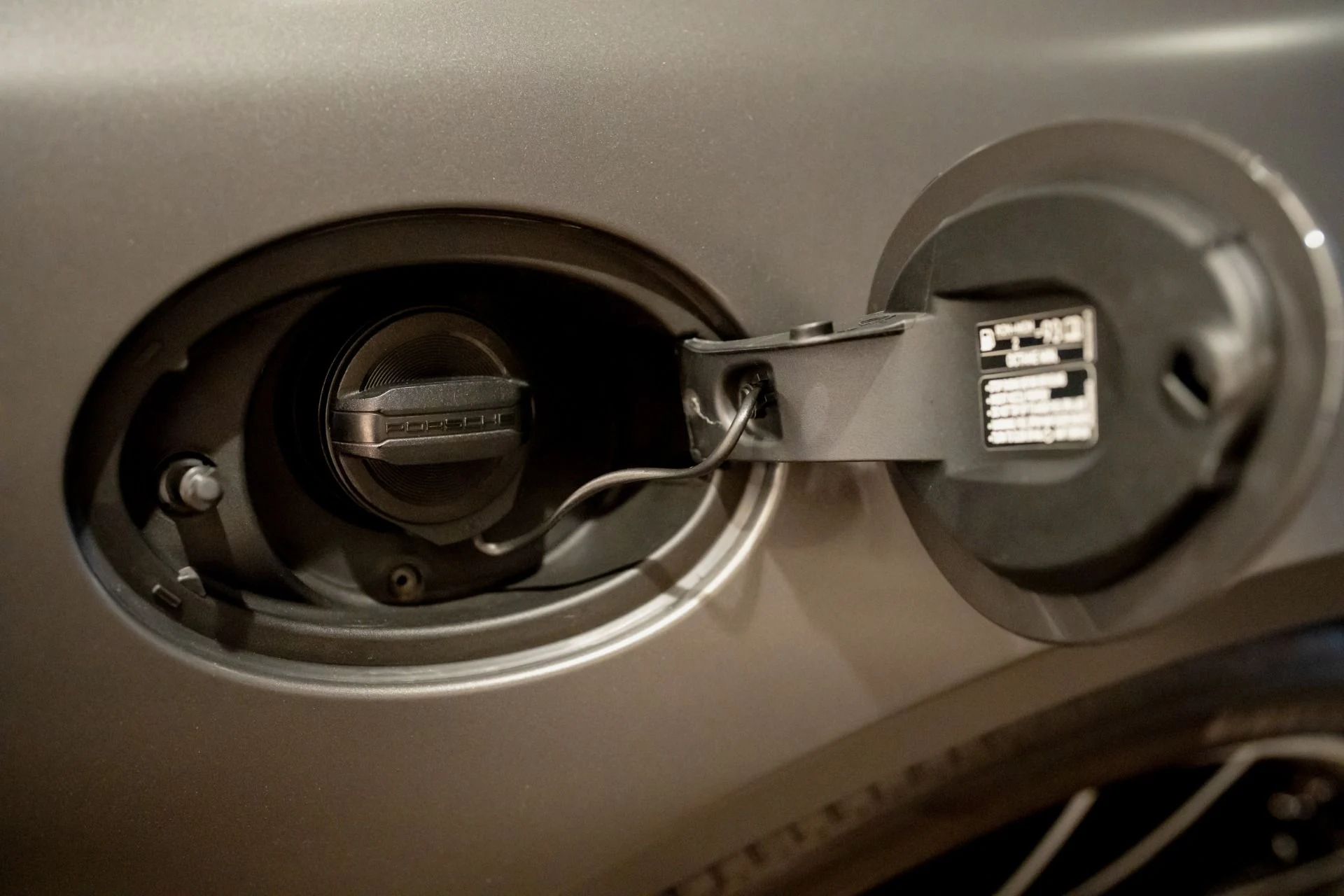 mph025_3665443941_Used_2023_Porsche_911_Turbo_S_1778189282_822826fb39