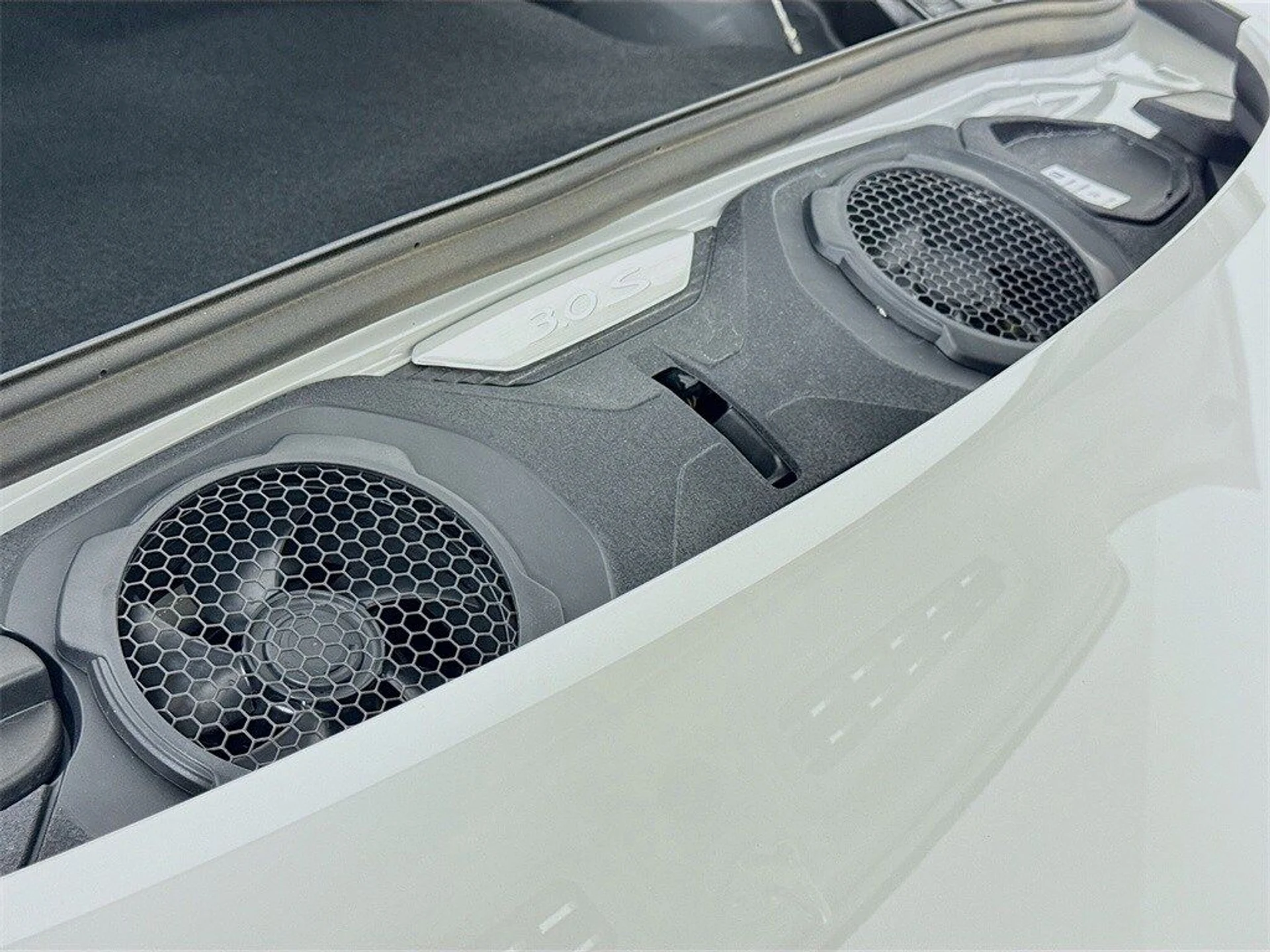 mph025_3666872098_7481e8f785fdb9017f140eb189e50b57x_dc2d40022d