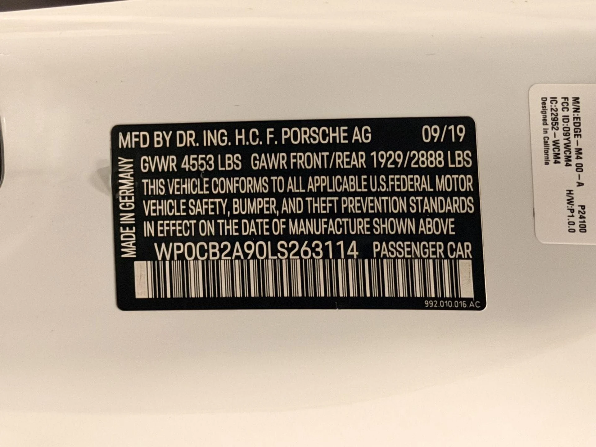 mph025_3678956647_1f1356ec7f64f3bdf5e8ca3c382ae3d7x_07e97b9e91