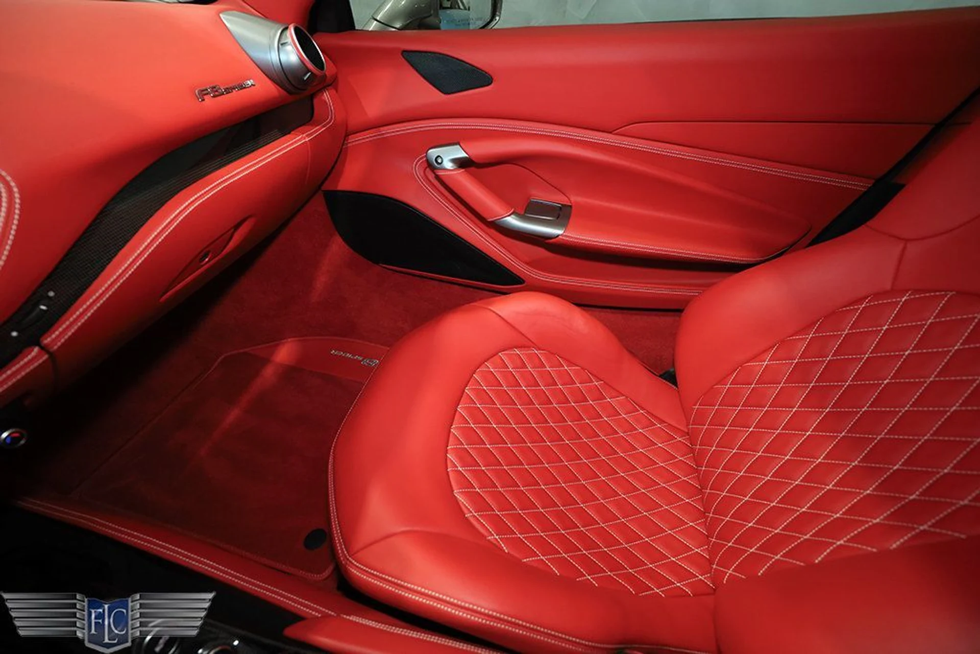 mph025_3680540213_used_2021_ferrari_f8_spider_convertible_9689_22996812_26_1024_2cd88586be