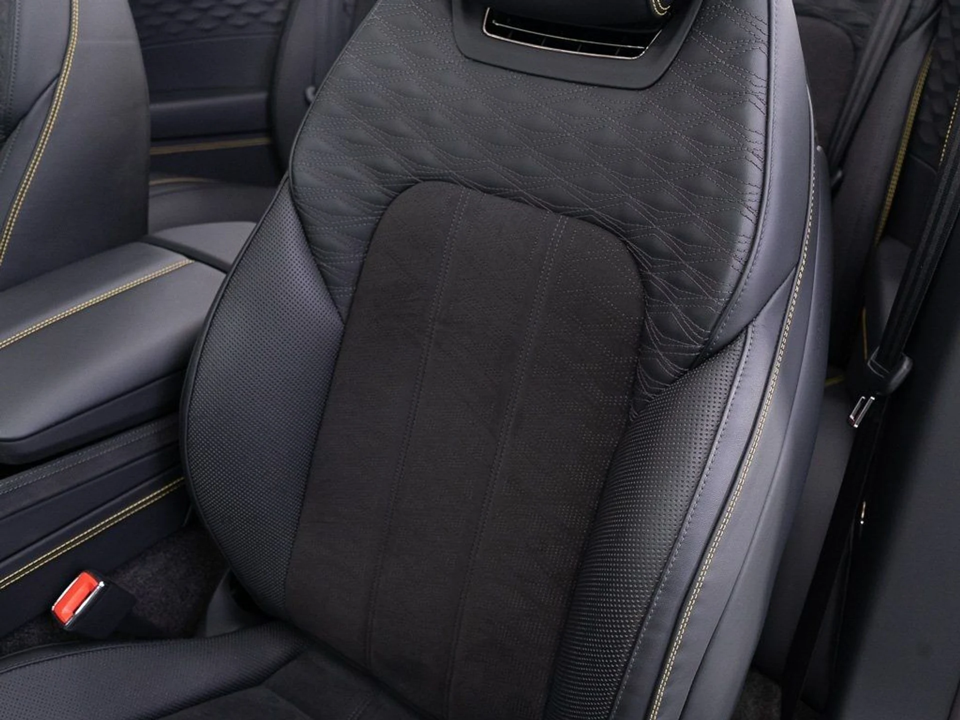 mph025_3680815296_795cb682ce0d9437726b38edb01b7472_c96e41fe50