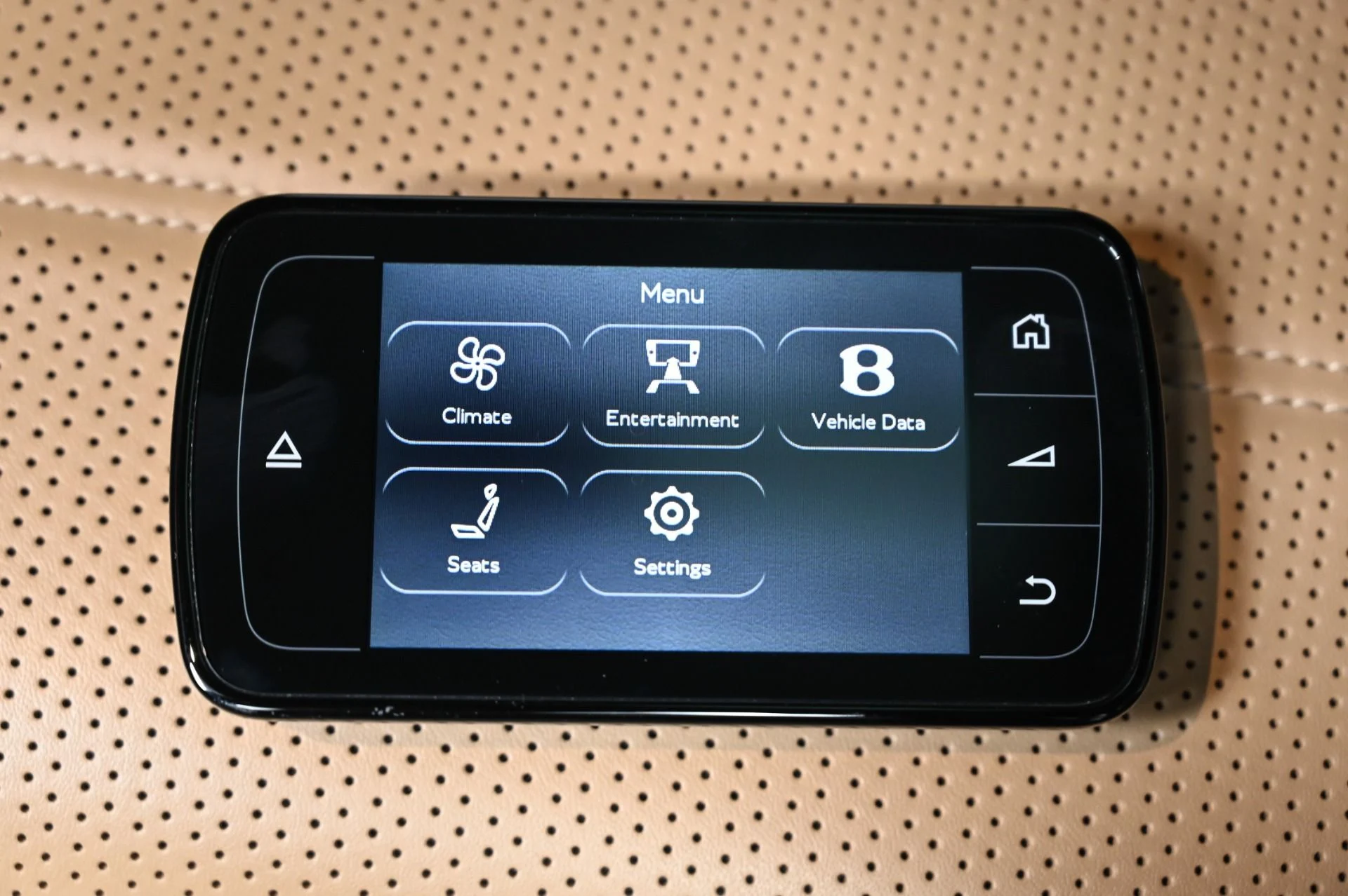 mph025_3692144452_Used_2018_Bentley_Bentayga_W12_1758835166_4e11e25d14