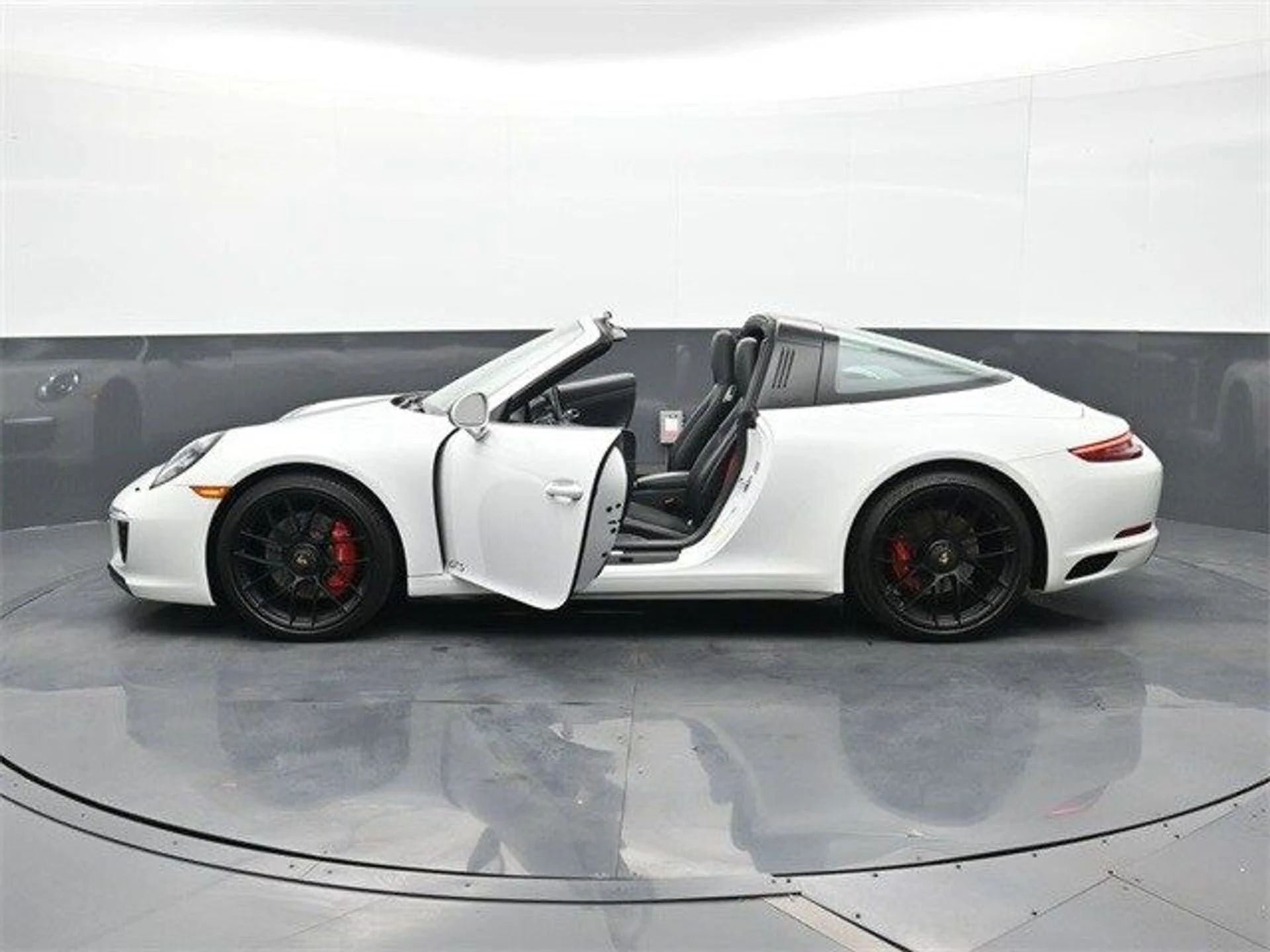 mph025_3692703895_125e0ce510ac4ad3558117ba203dc31fx_e5daece293