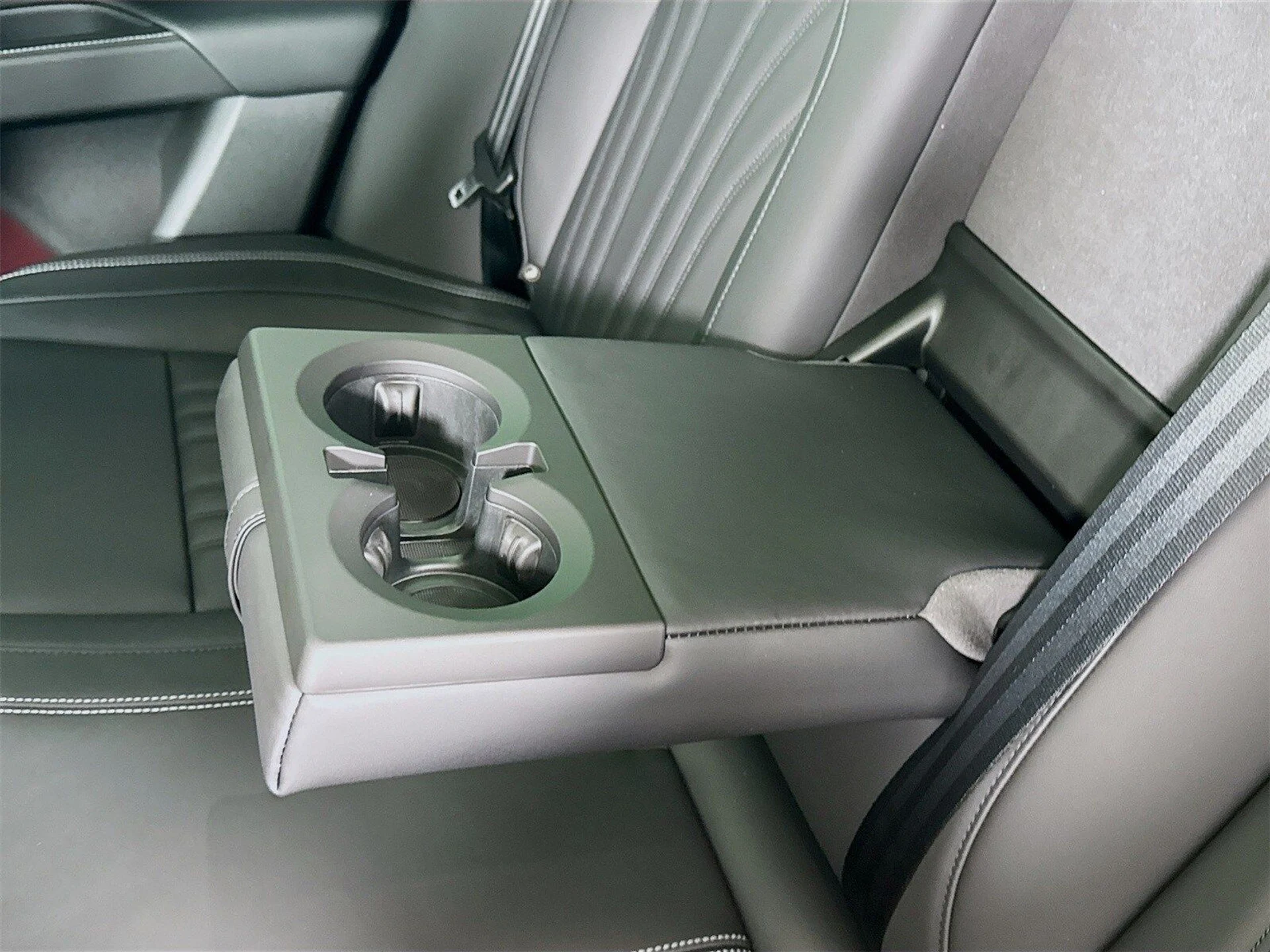 mph025_3700957270_cafa42ec1dcf371c3ef08dbb7aae22cax_2cafe92808