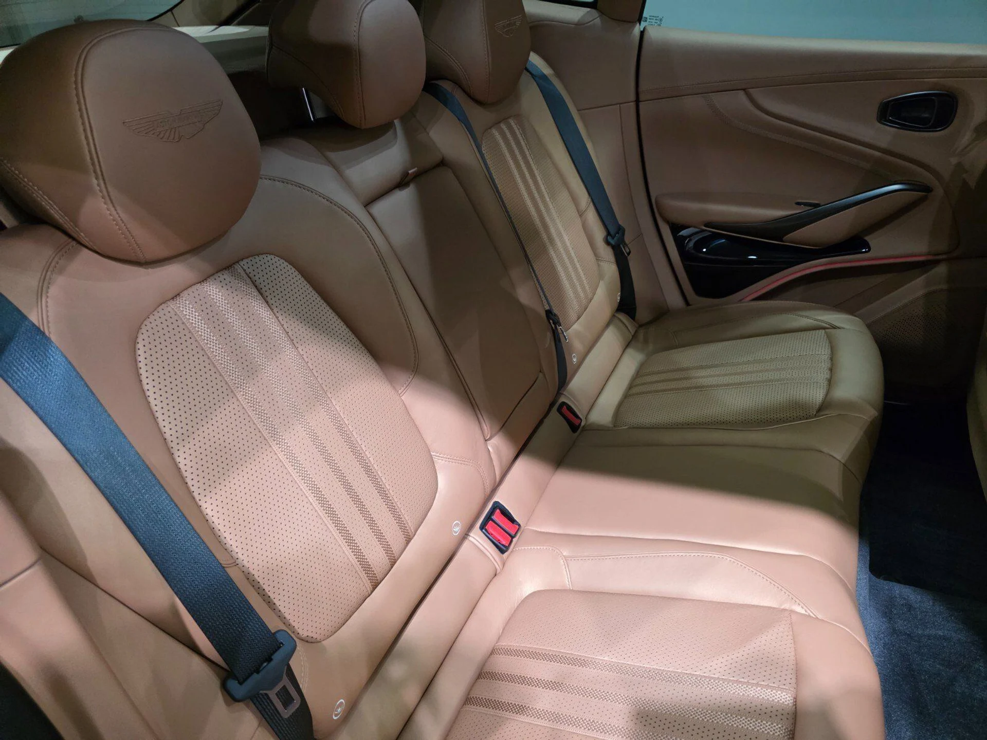 mph025_3701709084_2ffd076d1186827248d19a0e13ece3aa_1204cff7eb