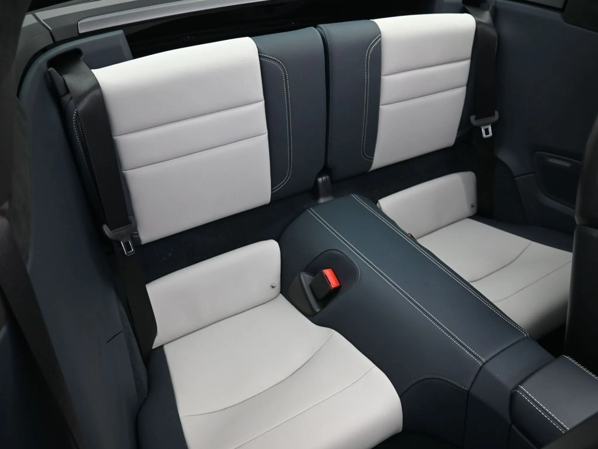 mph025_3704539323_0b9c20b923865d96cdcc1ae5e48ef078_7f6e507027