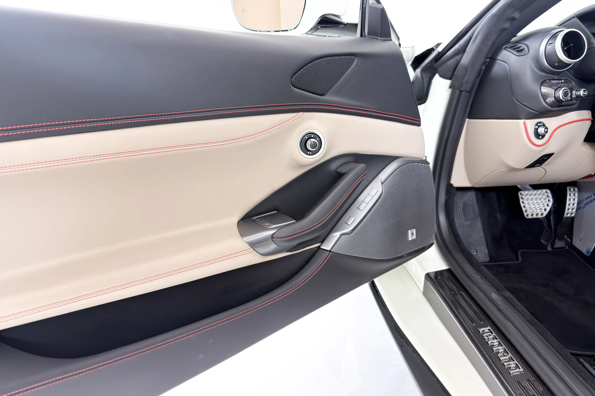 mph025_3706314222_78c20bdbfdbec46ee32460e81c23ae9f_7b8c6876aa