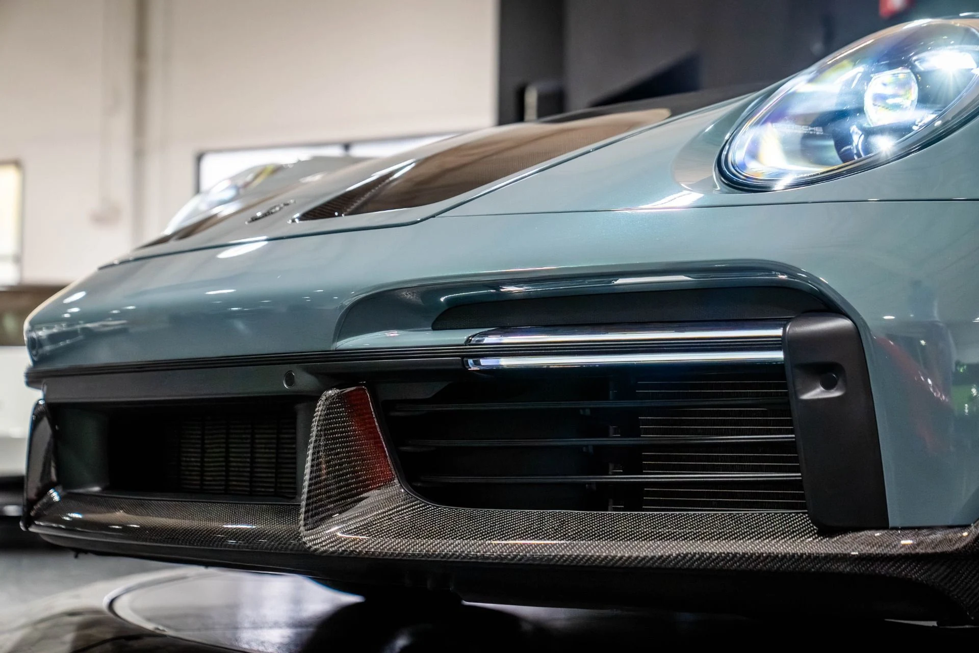 mph025_3711260768_Used_2022_Porsche_911_Turbo_S_HUGE_BUILD_Over_70000_Invested_1766165486_6c1b5ab38a