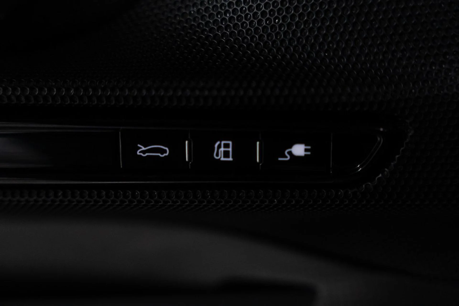 mph025_3713693849_9c4851217709ab40a364d85011203529_356ffd94e2