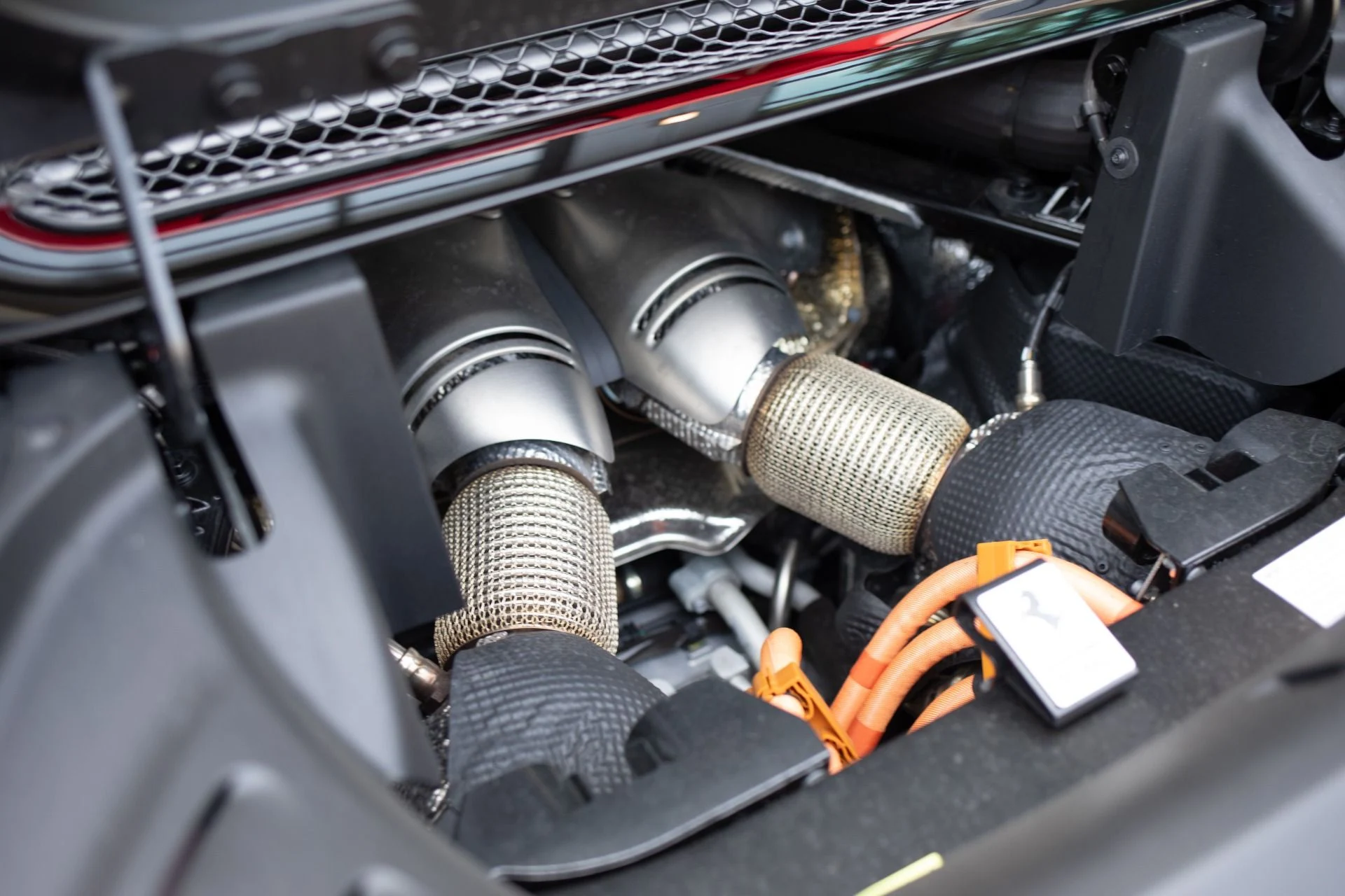 mph025_3717060262_Used_2024_Ferrari_296_GTS_1787170257_13643ed702
