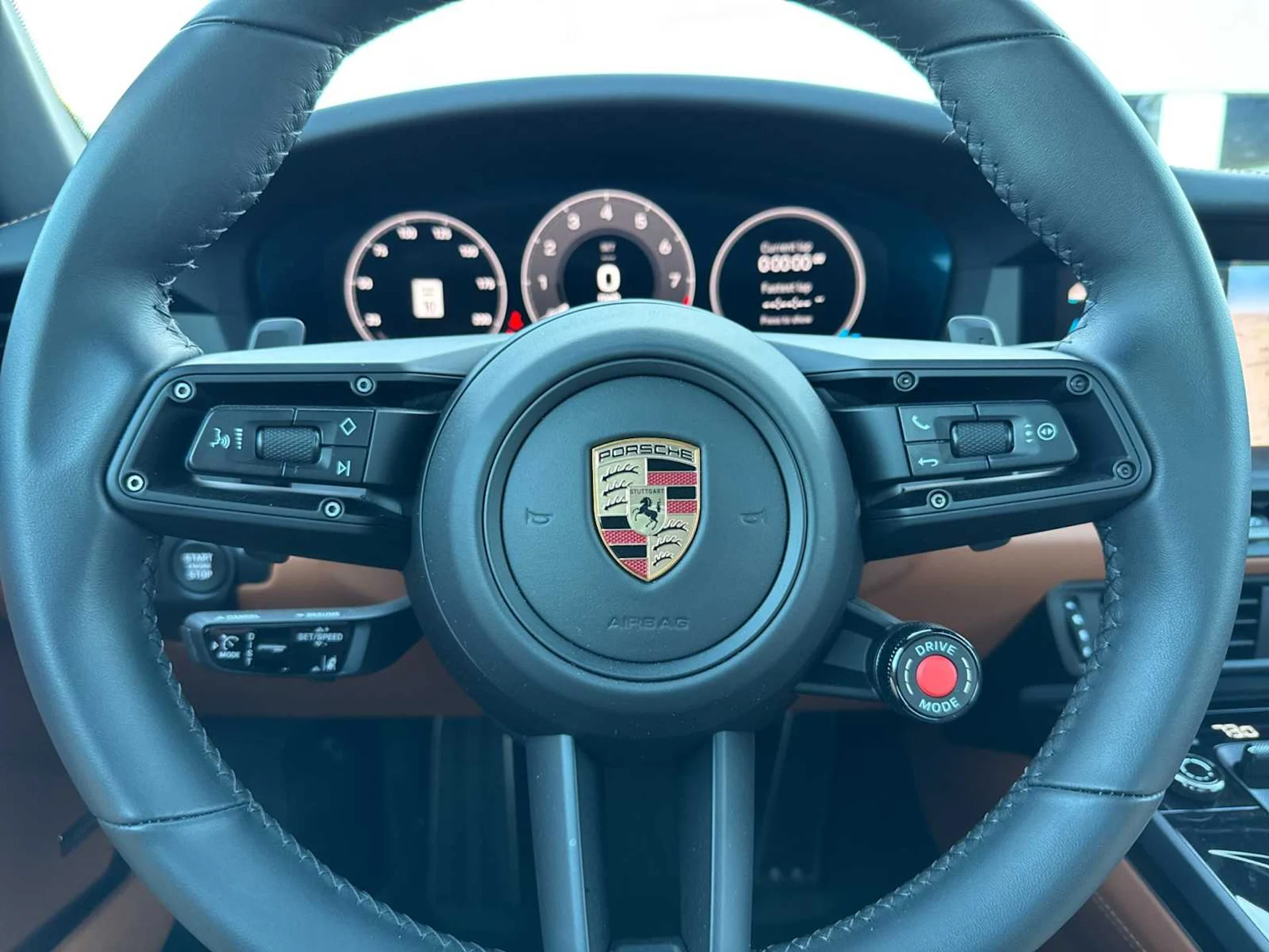 mph025_371977593_4385ce08be3c6c21b88b8d32e583d644x_2d29efab52