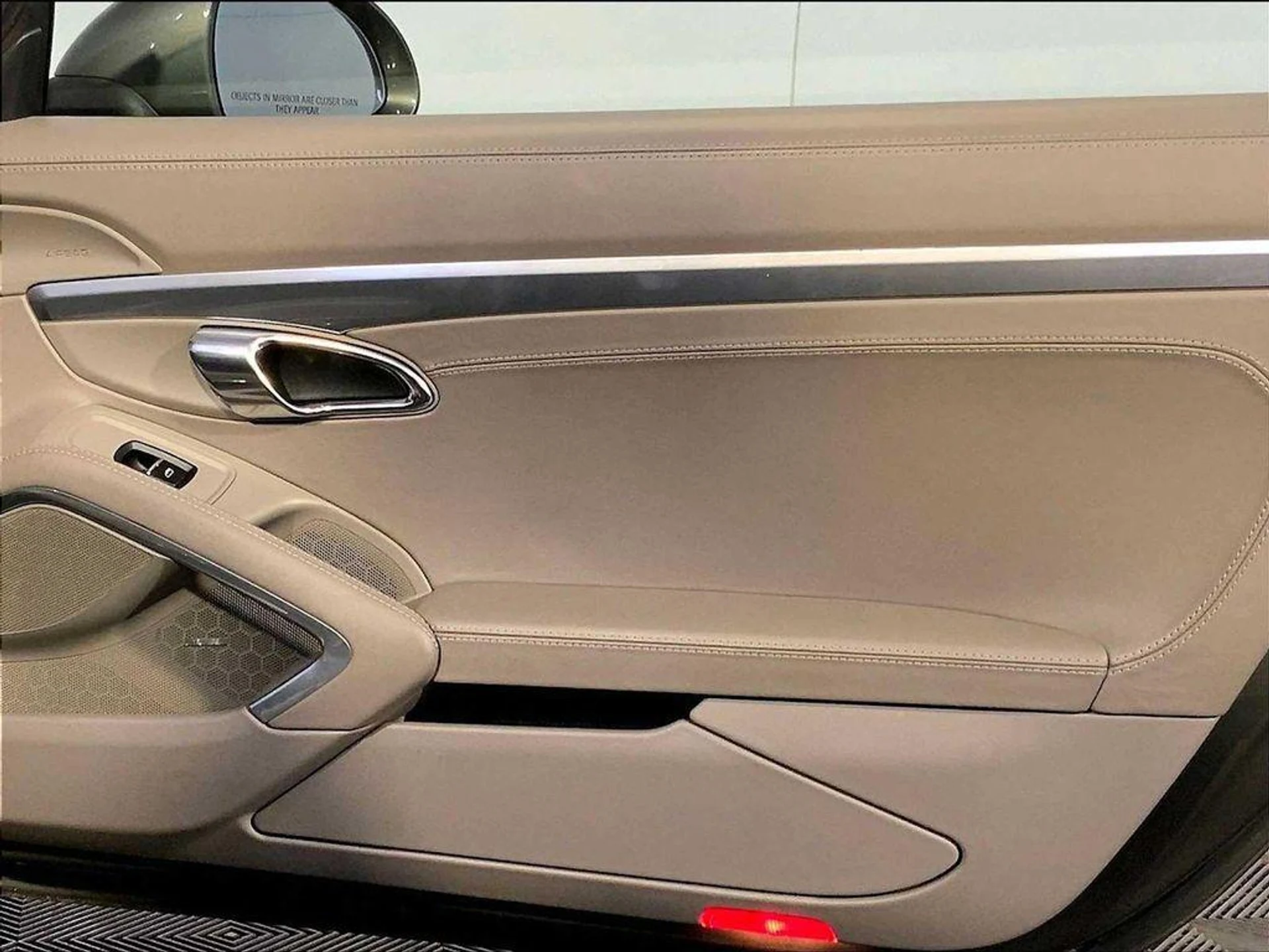 mph025_3720889728_w9_Ode_Ya_Mv_Yiz_K_Gr_WF_Xmp9d_7_Ps_5dc10298d0