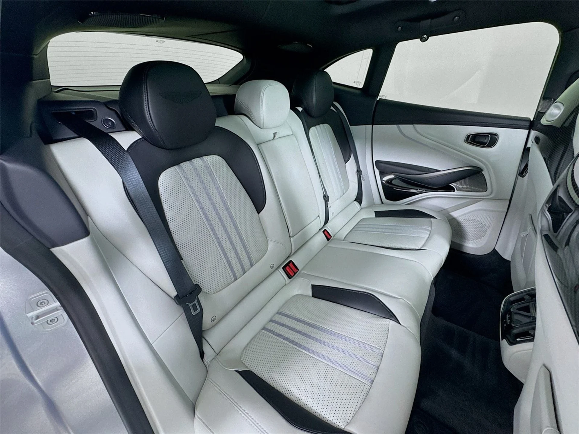 mph025_3723976682_6fab03b2c4c820062ffaea9924ec722cx_fe390f78a1