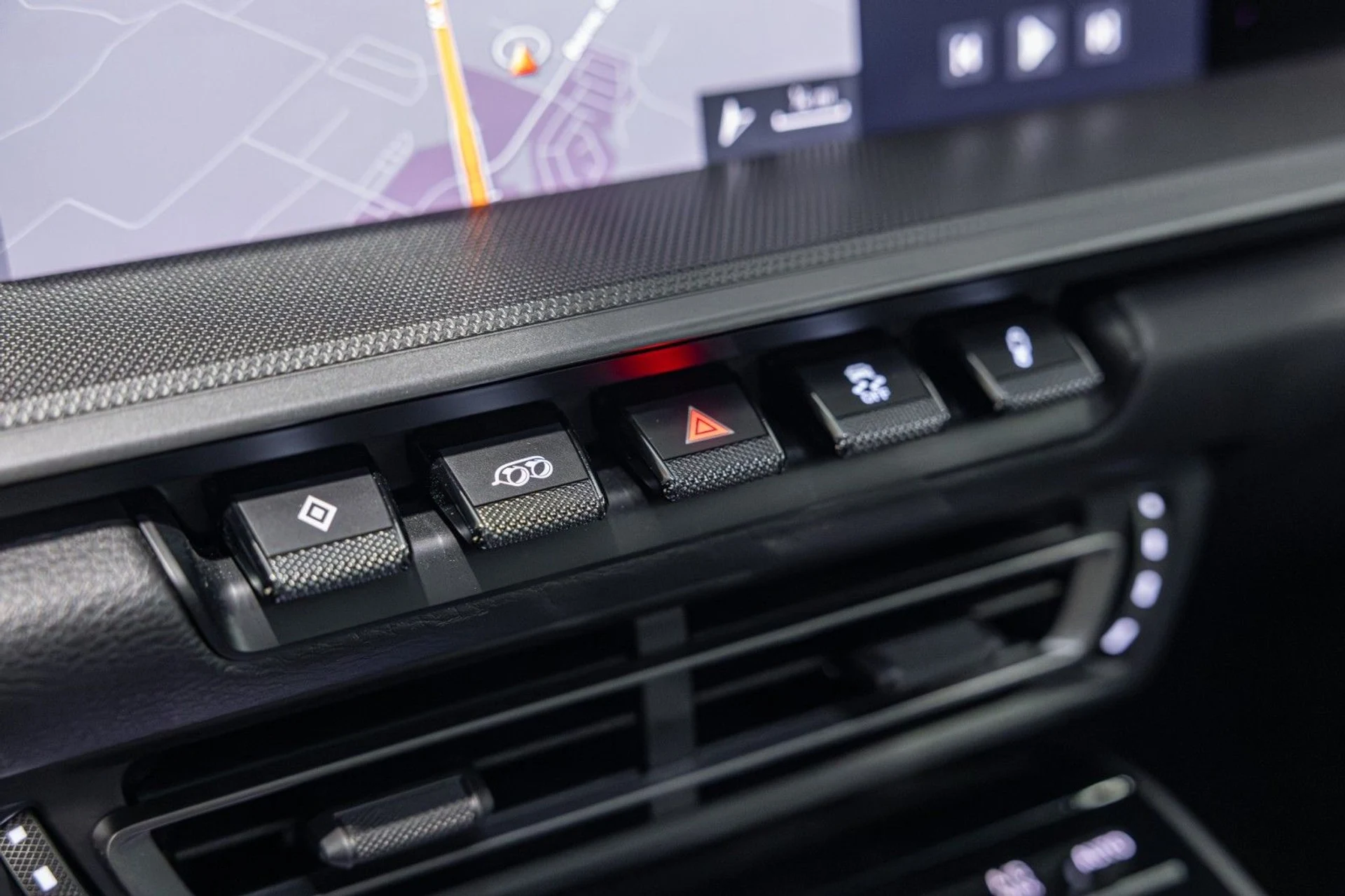 mph025_3724015308_Ng_1faed49a00