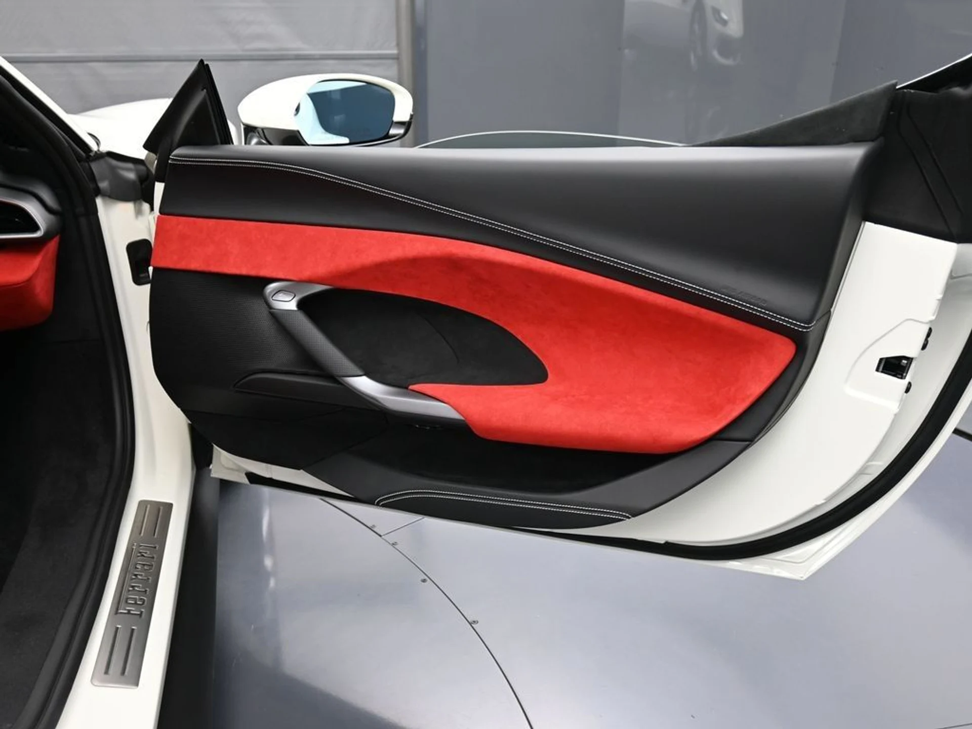 mph025_373703891_image_25_e6b64de295