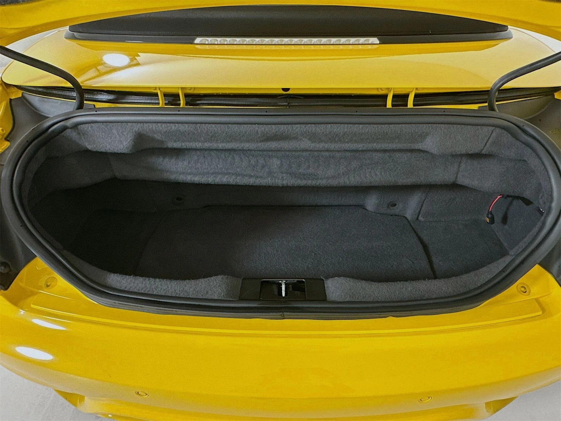 mph025_3743126671_80ac6bed9decb01284164bb7c7f211ddx_ab419c4ef3