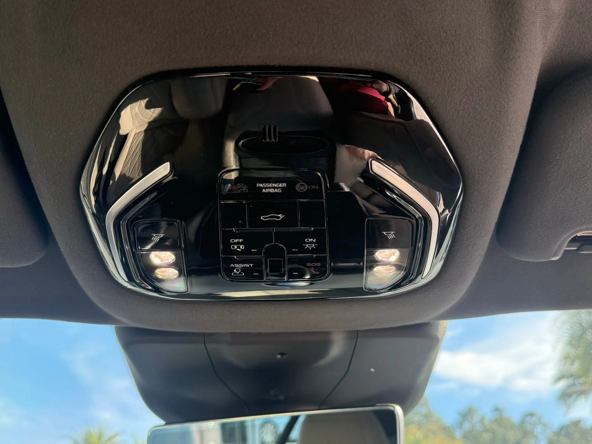 mph025_3743491343_29cc01eaf9f344ff842964fba222278b_3569addd9f