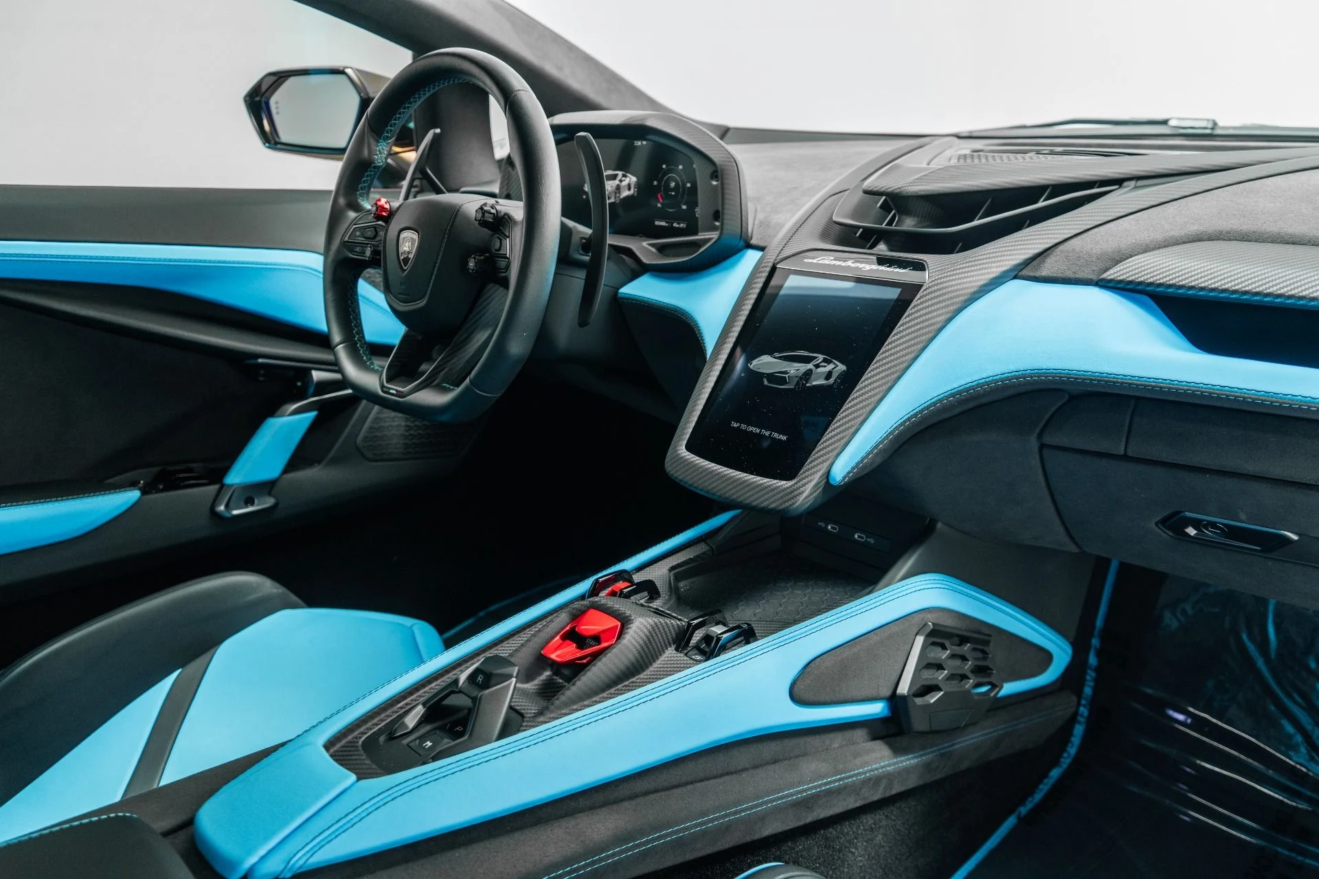 mph025_3747403006_Used_2025_Lamborghini_Revuelto_1001_Horsepower_Multicolor_Matte_Wrap_High_Tech_Pack_1781554608_24ce14fc74