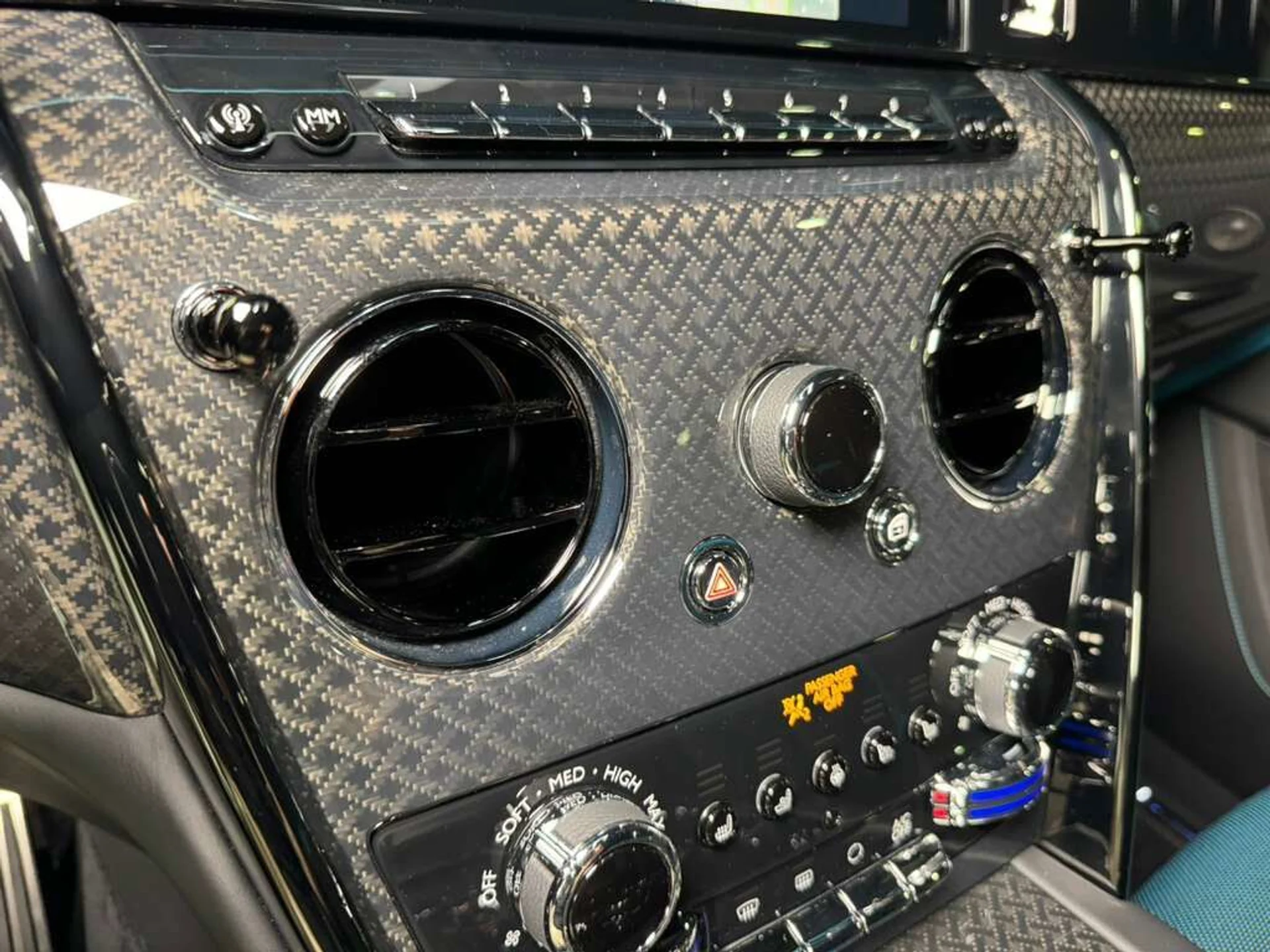 mph025_3749391324_18d7a9b8108bd08a2b8ca818df6b4689_dec3f38ba0