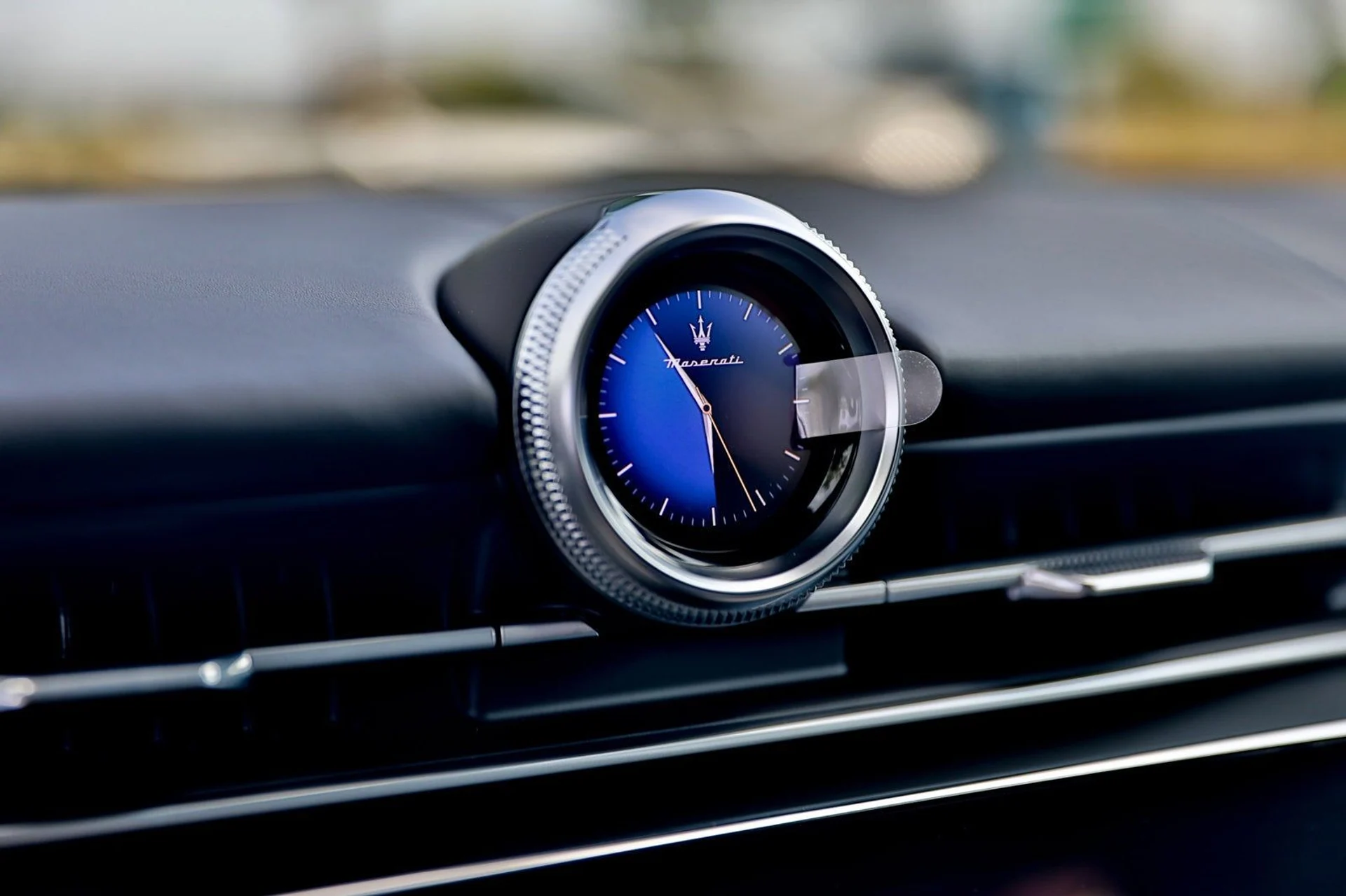 mph025_3749590682_21c41ef13996489888ed68dcb7396fd5_77bab23b48