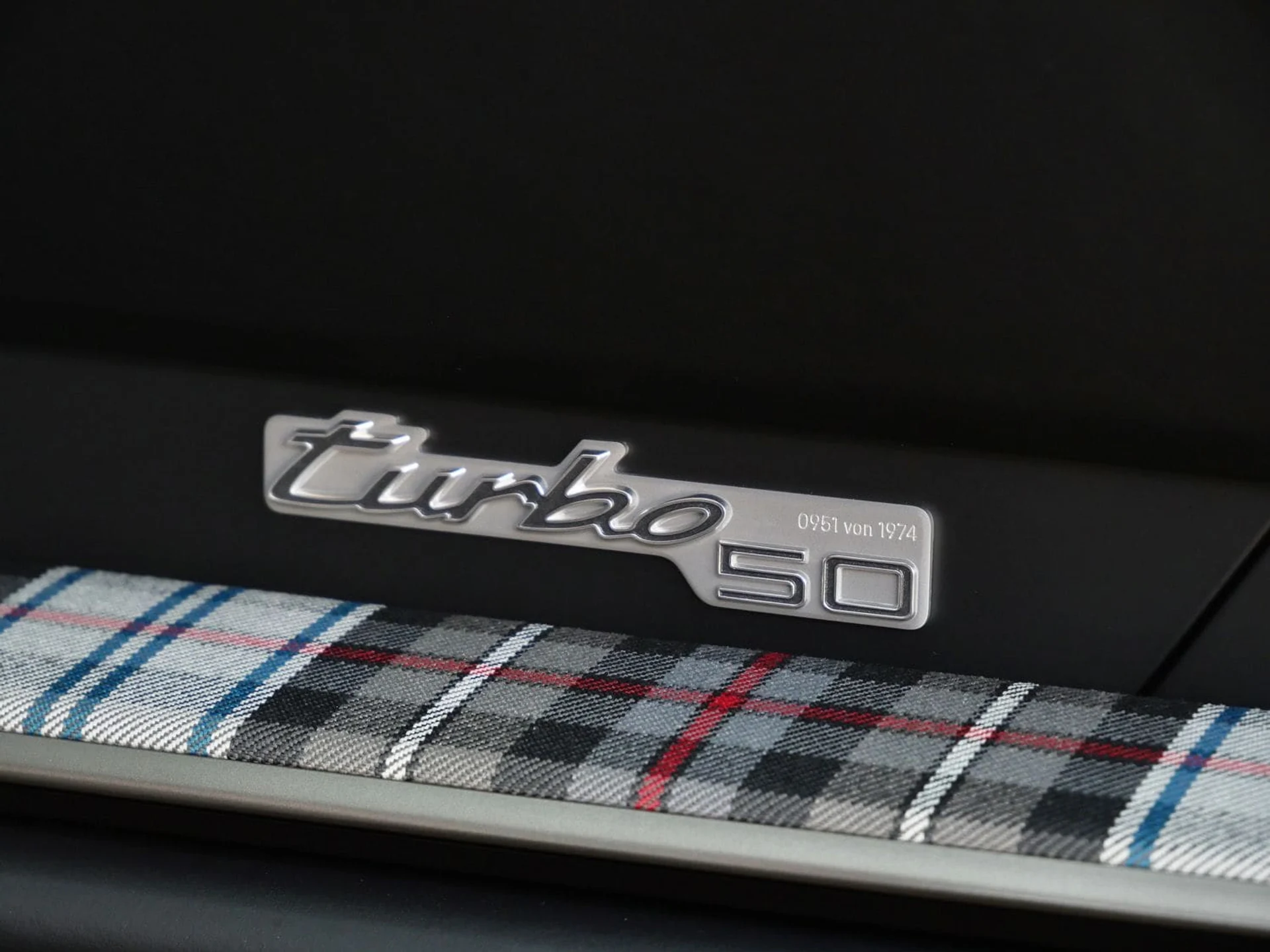 mph025_3749942398_e0ff6d14d6b62ea91b7468cd9b7526aex_d37a73bd28