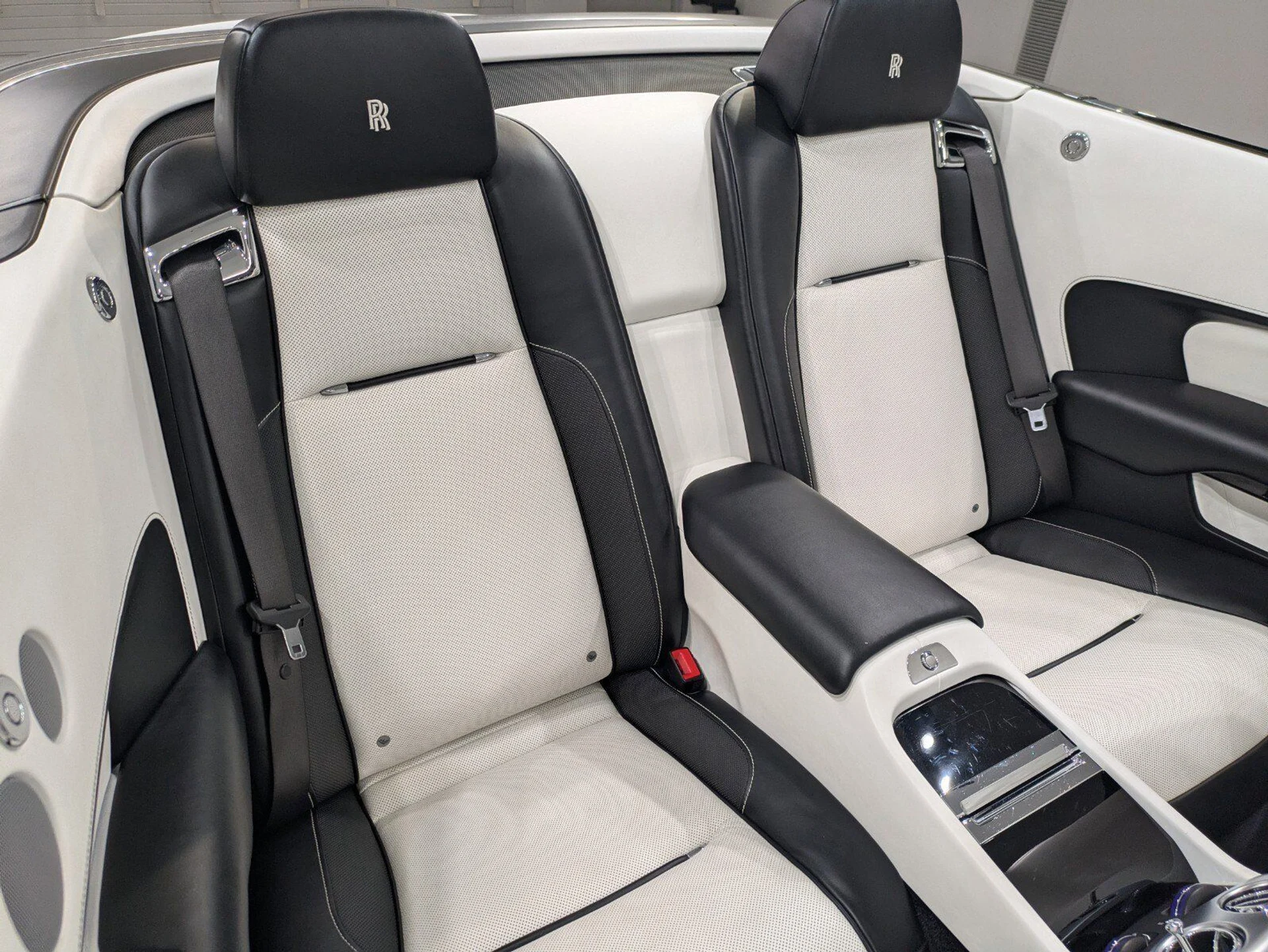 mph025_3757039504_450e9d407f6bb5f914bdcdb2db0b2b9a_92cfe3ed87