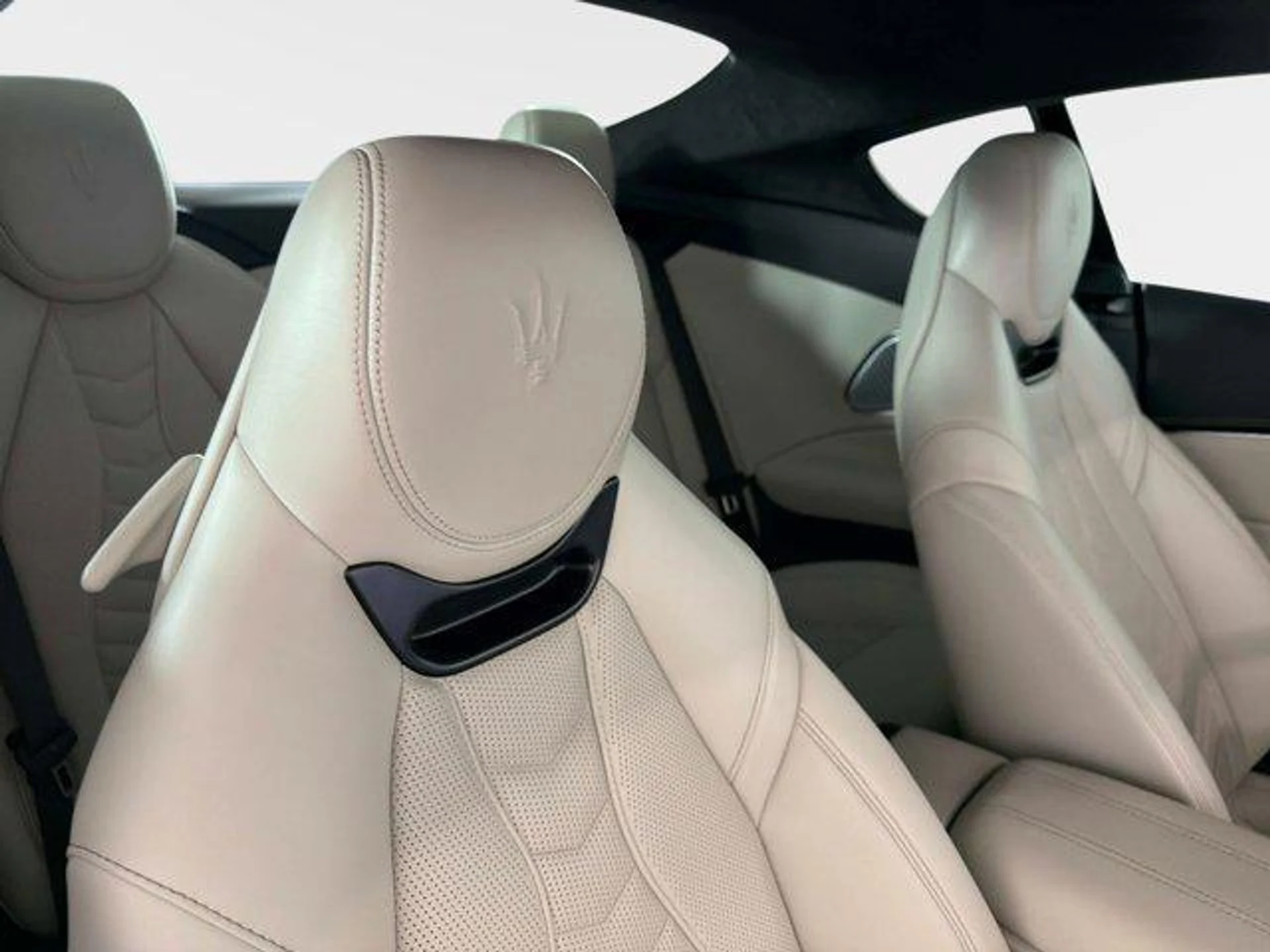 mph025_3757868243_h_P3ms_KPJV_0_G_Om9e_Fu_Pq_DE_79_NKY_68518f30e2