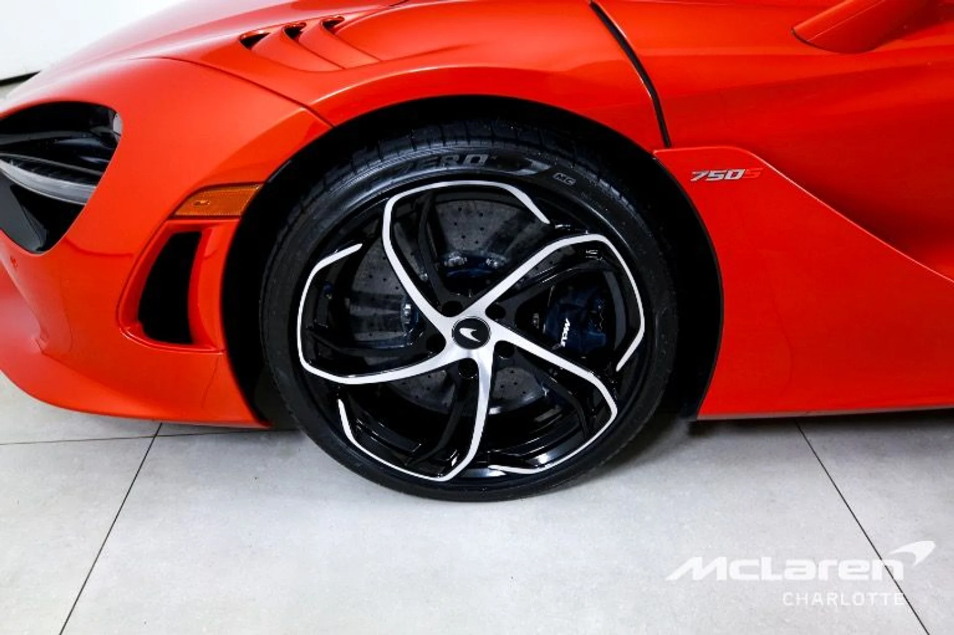 mph025_3765214902_Used_2024_Mc_Laren_750_S_34b1cf4757