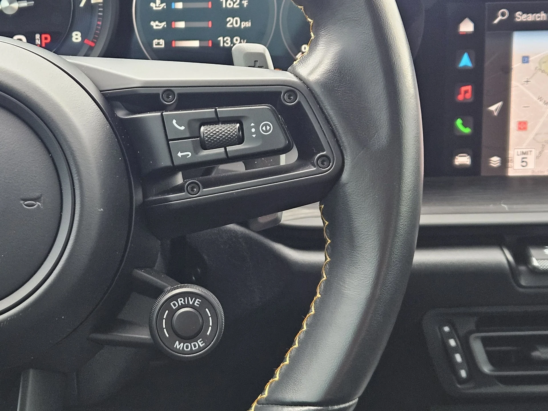 mph025_376770541_80c7688397bfd3572623c1fa3f58dda1x_1269b220da