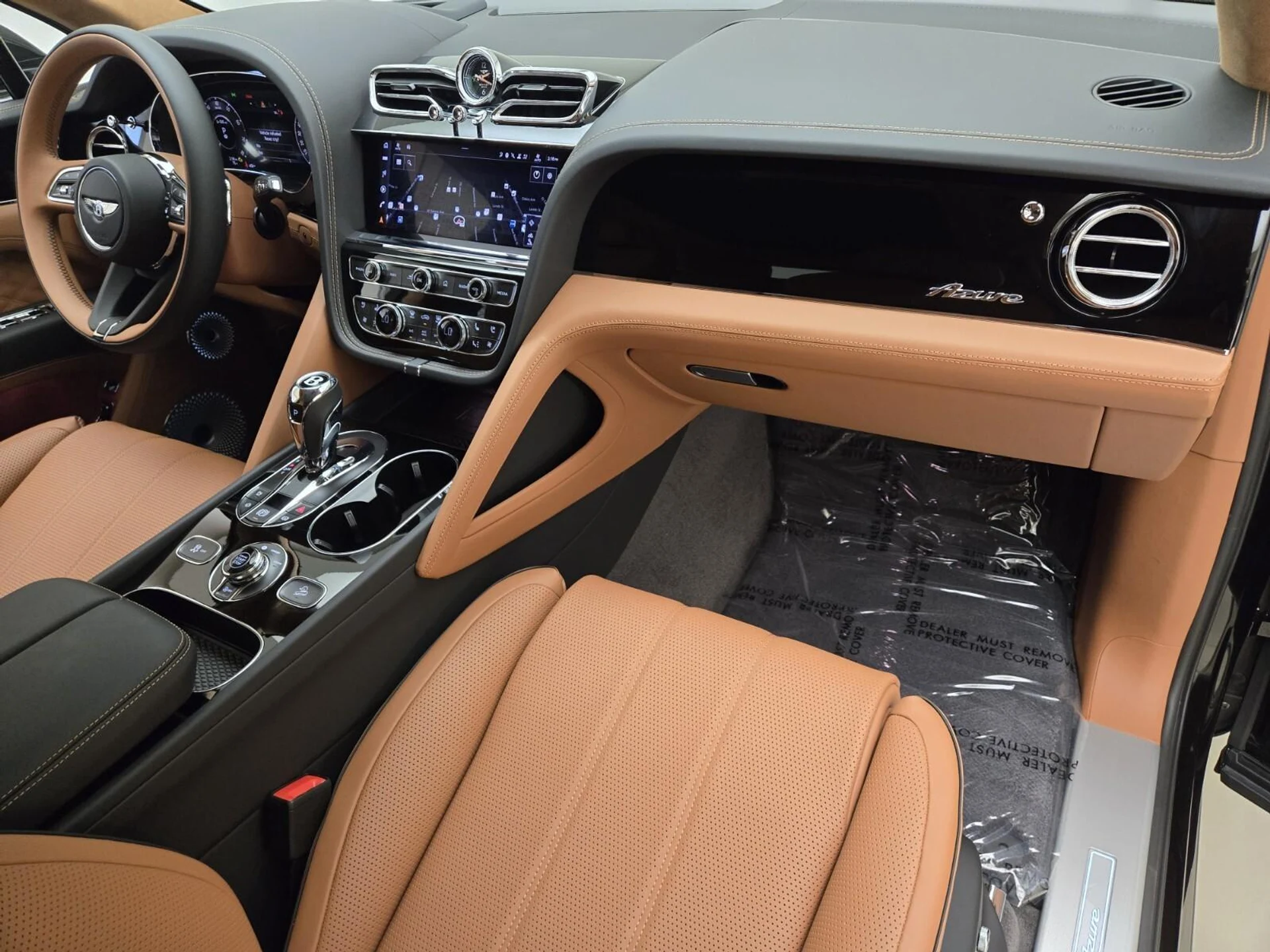 mph025_3768244206_Used_2024_Bentley_Bentayga_V8_1743763213_907232cf65