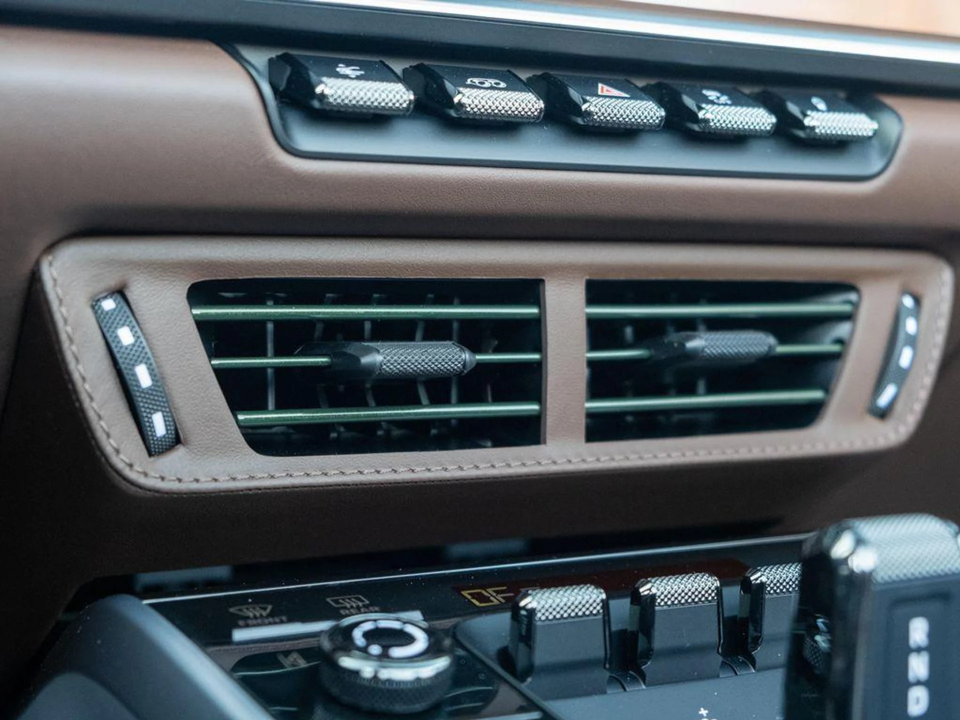 mph025_3775085866_J4_1oj_NBU_Kr67zj7_Hdd9_H7_D018_U_a44c3c34a8