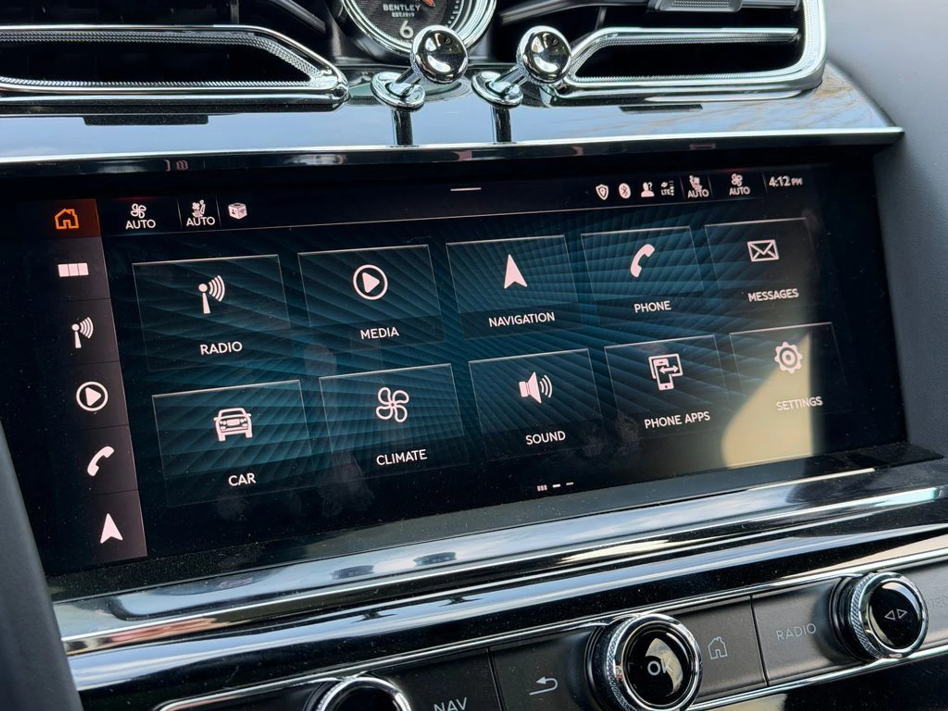 mph025_3781600318_38756a8e95bb4823adbda9e98d0a1529_4d4a49fb10