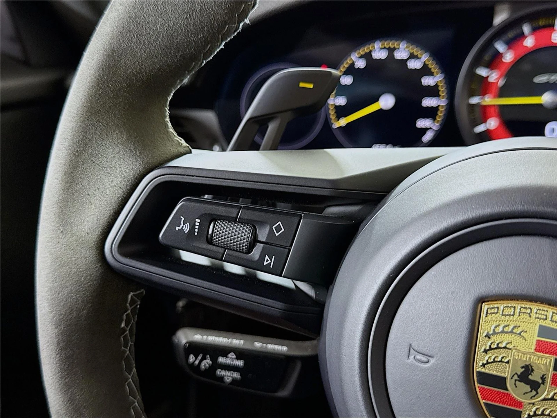 mph025_3789923995_de417ca904d63359a439b393a72a4228_c88730c2ec