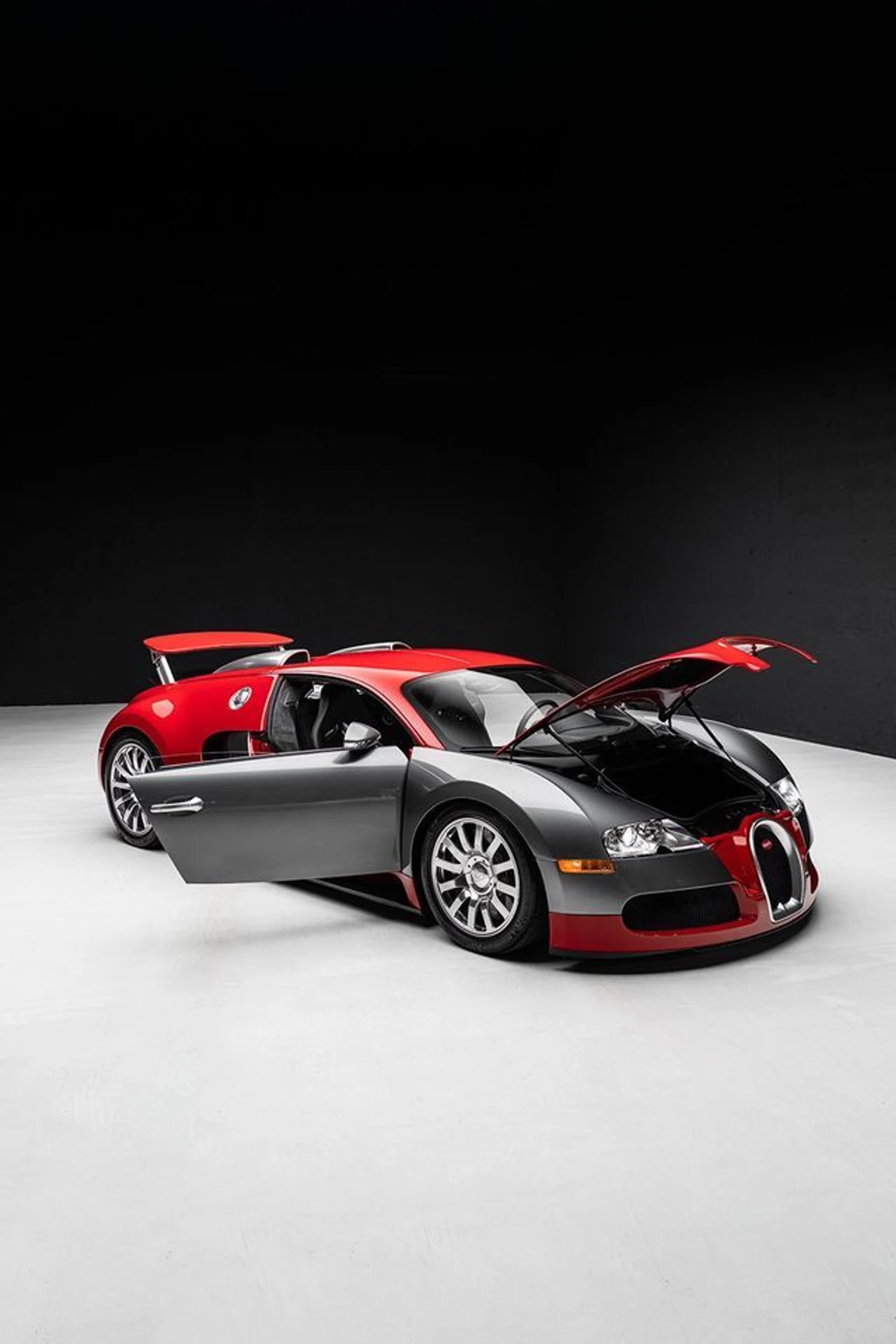 mph025_3790090227_used_2008_bugatti_veyron_9689_23069704_30_640_d6a9c9703d