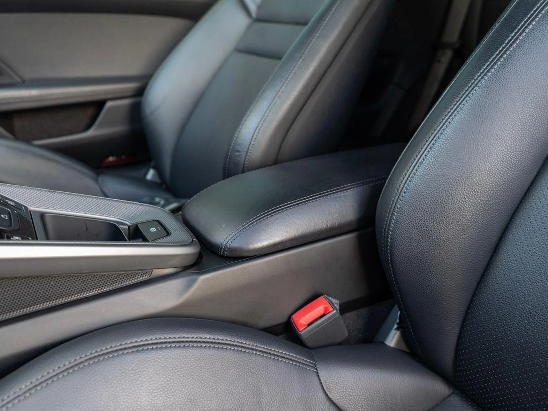 mph025_3791641558_a_QI_Aq_O_Xi_Lp7_ecmh_PP_2d_M493_A_2fcd2e4844