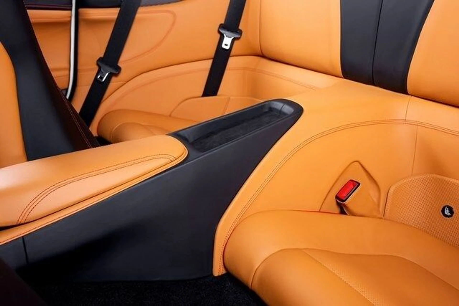 mph025_3806491636_937f4ab3d30f04ba72c7229bfe283a8ex_e4a06bf3d8