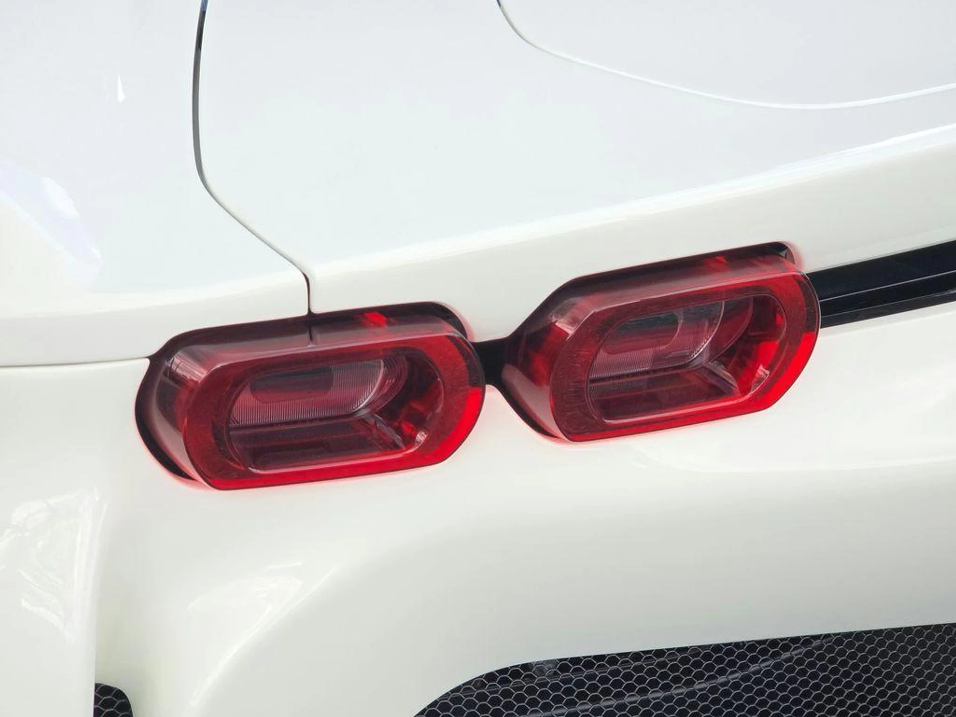 mph025_3809112316_c8j_IC_0_Sfckx_ivk_W6_Z_Anl3_RUPKA_f1854696ad