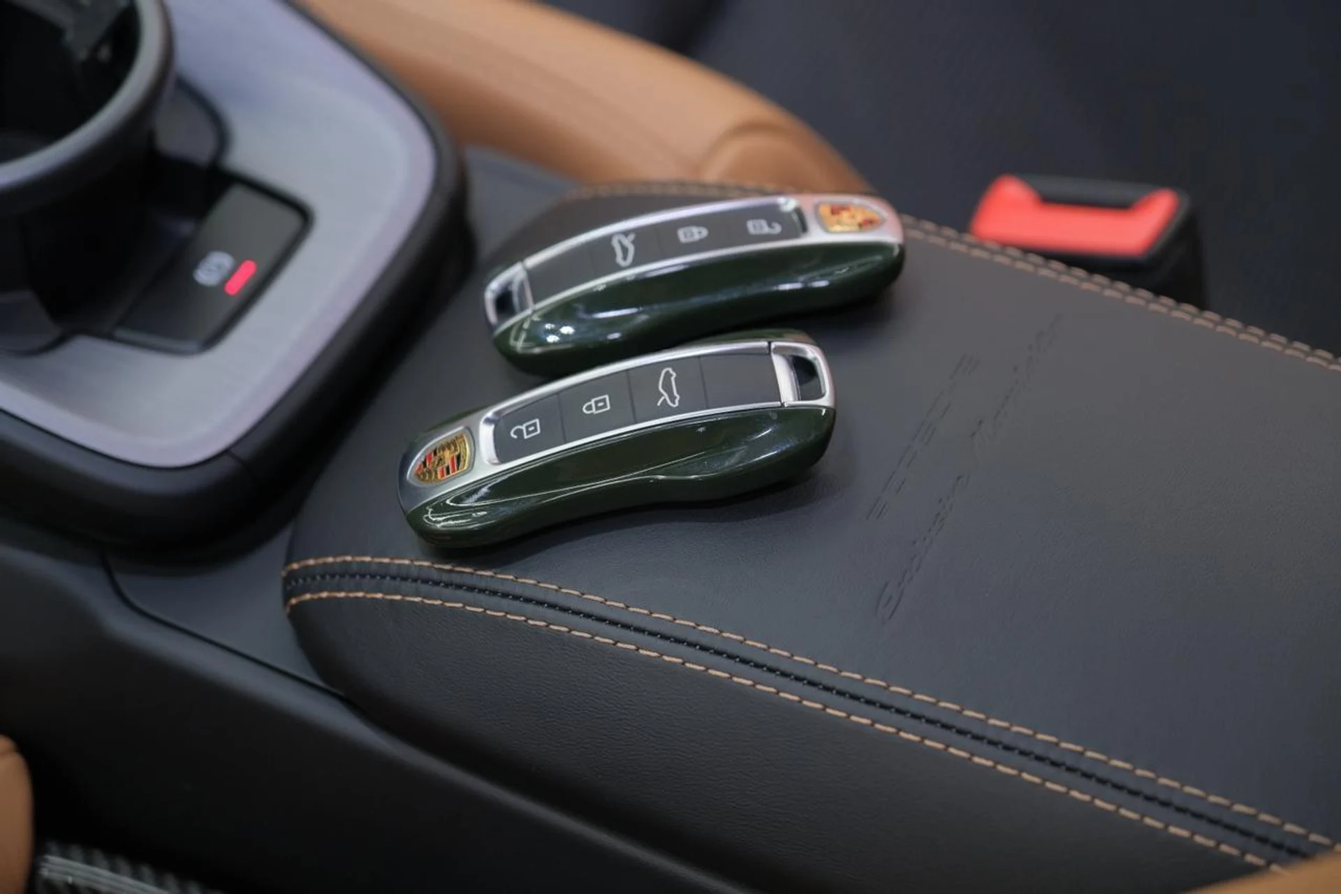 mph025_3811276615_42334bacef6d1a08f38a4ec2b3fdc594_1db5398665