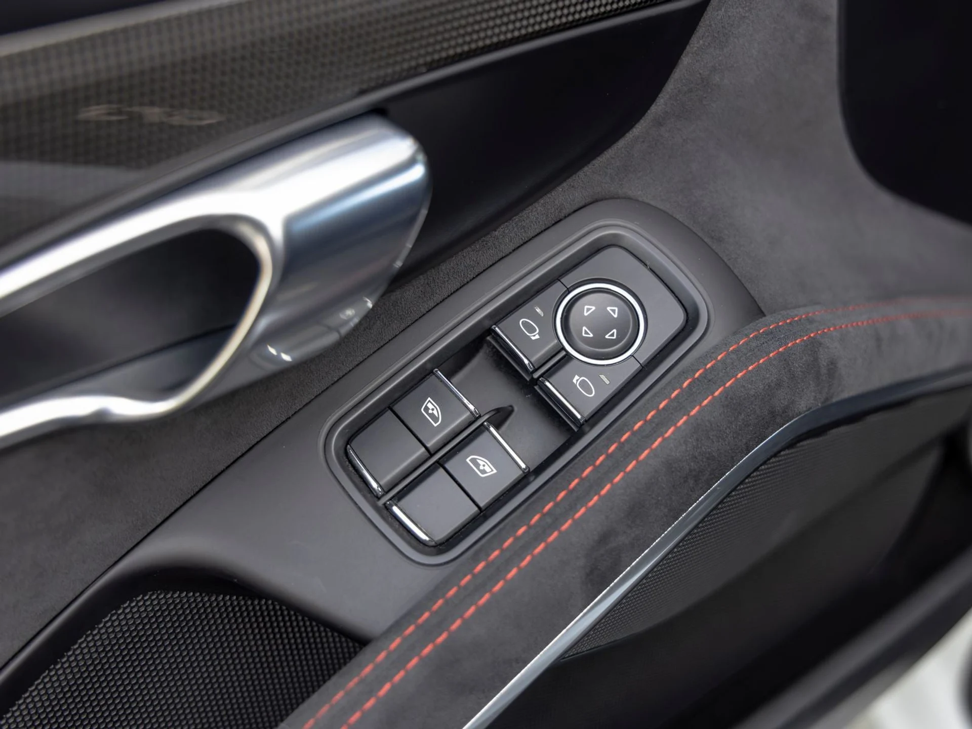 mph025_3812252748_26_d0b1677018