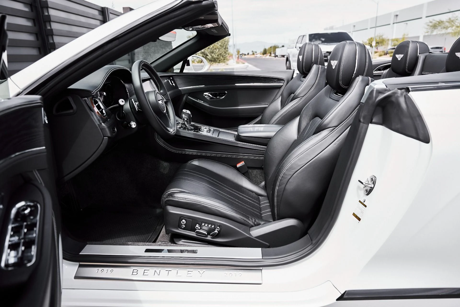 mph025_3816793574_Used_2020_Bentley_Continental_GT_V8_1777078750_8225573ac6