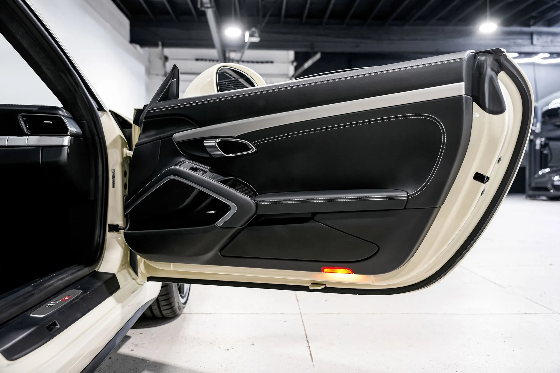 mph025_3820309247_40ed32453c486bf5cfbadf5589dfc48bx_99bc21f9b9