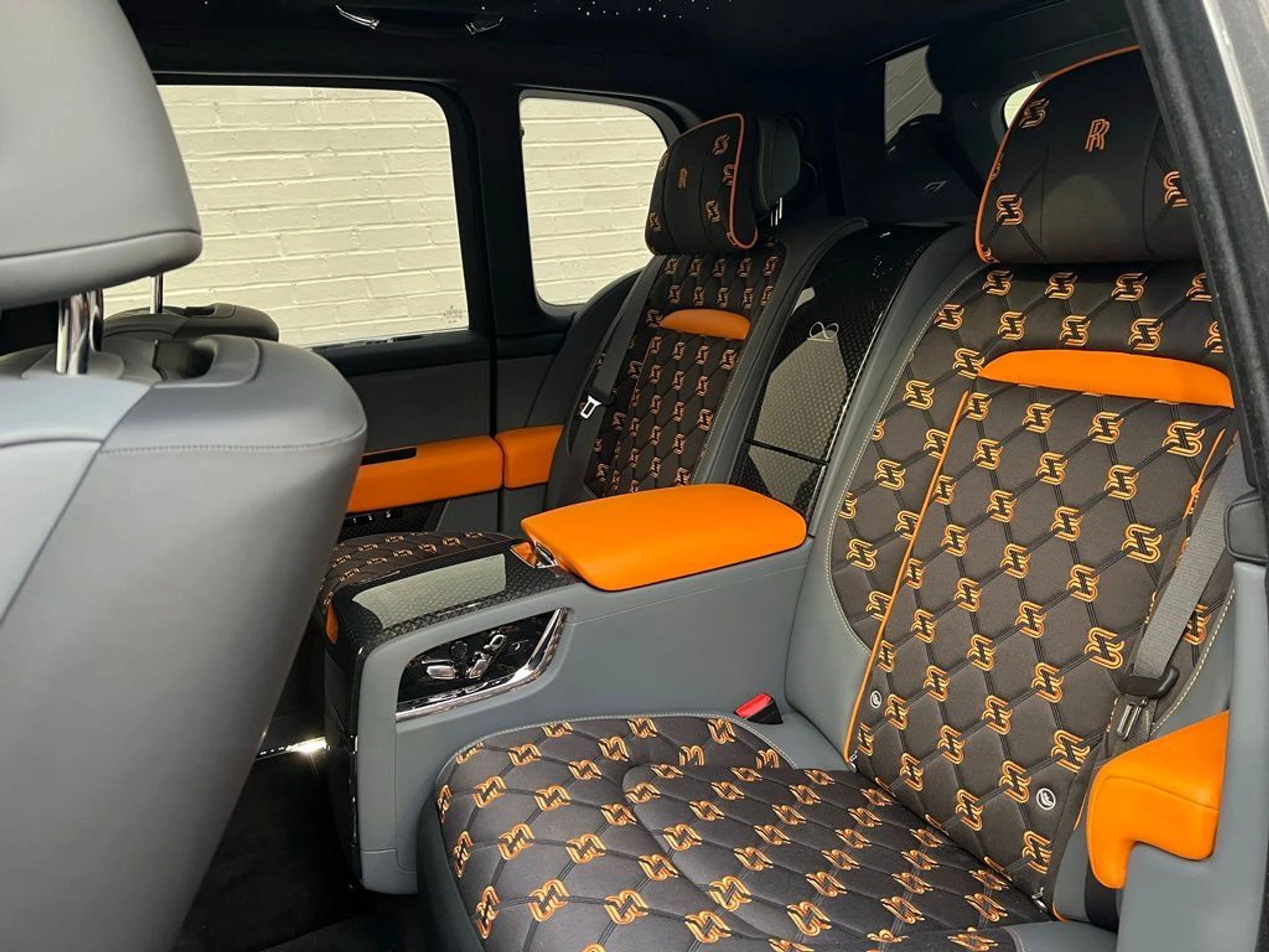 mph025_3820756572_8c32a2a4328f1113382ac56fd03f0e4bx_633e754f1d