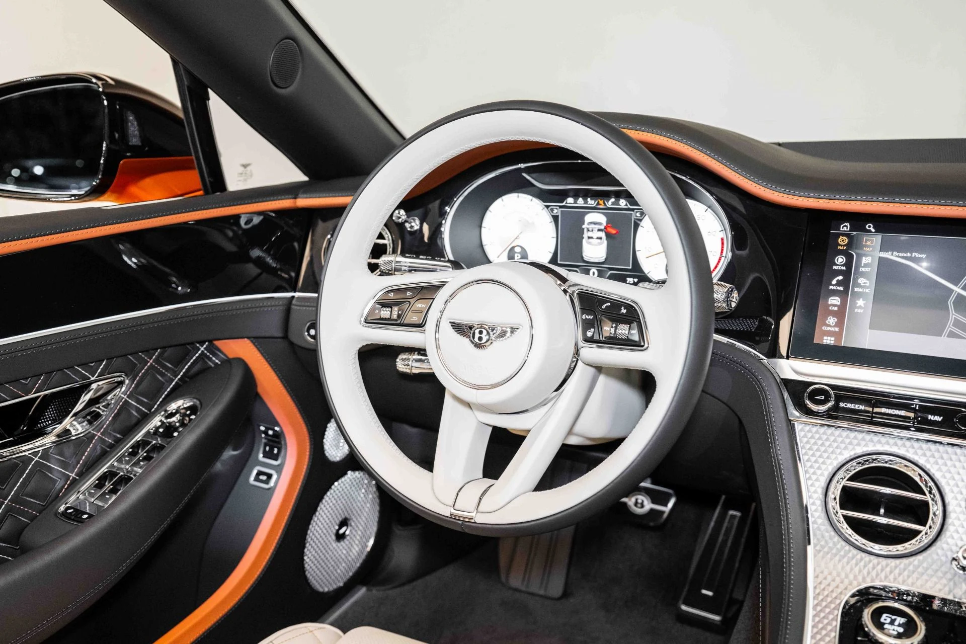 mph025_3843376438_Used_2024_Bentley_Continental_GTC_Mulliner_W12_1720134236_5a21c577de