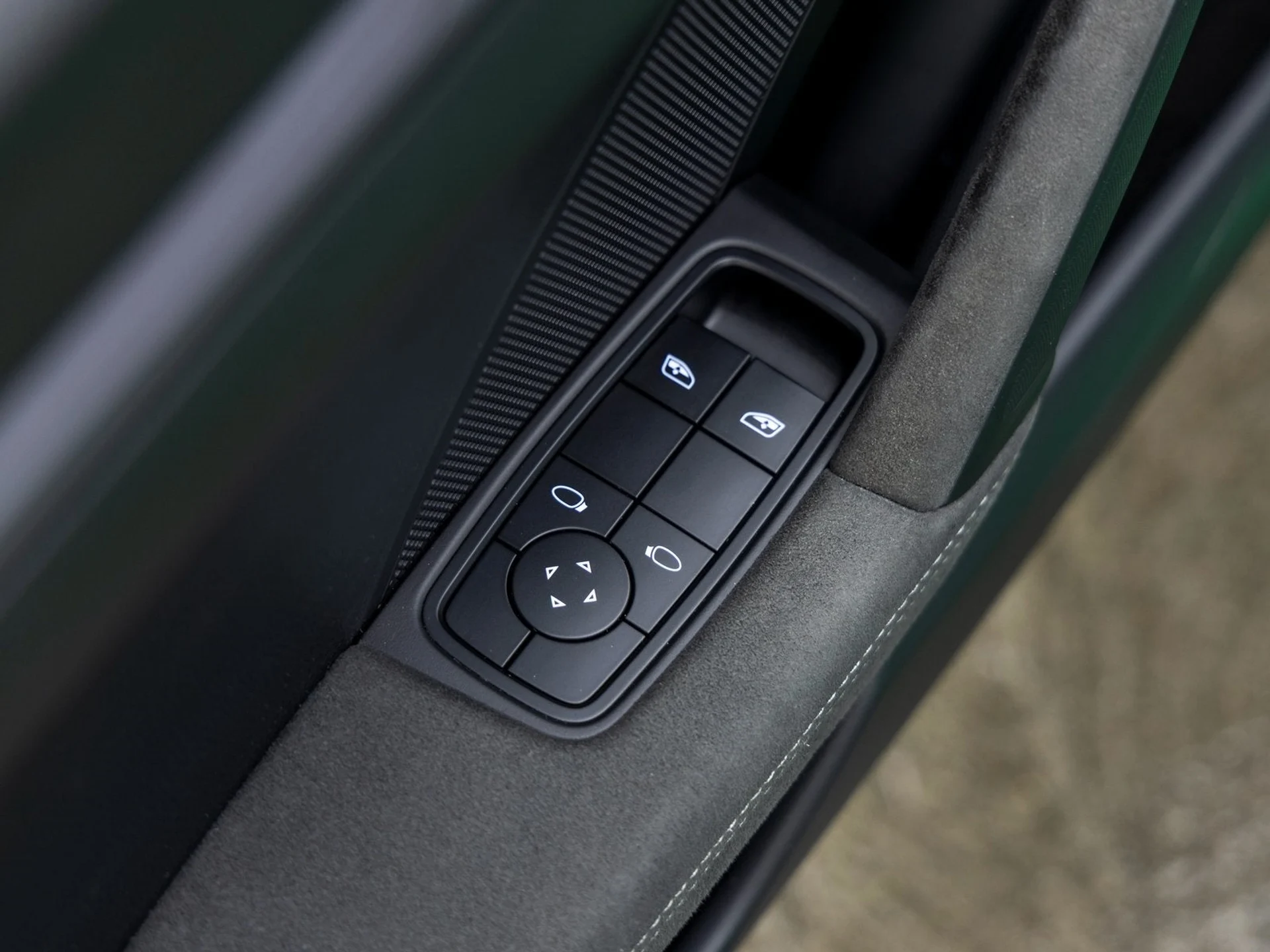 mph025_3850878374_26_fe8a63f6c1