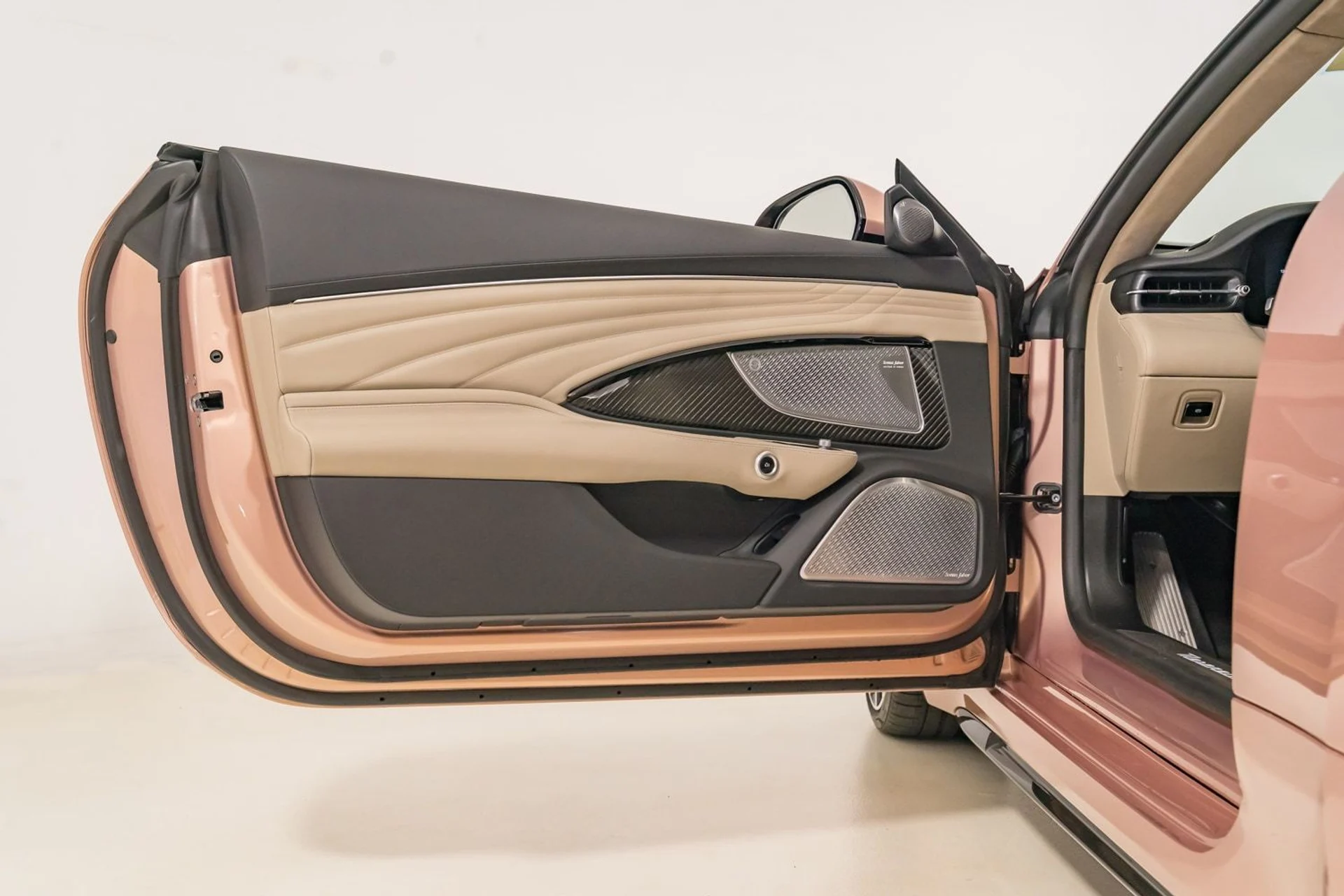 mph025_3855519539_f48b2e61381749518c45f62fcee861a6_b9f9f57f8a