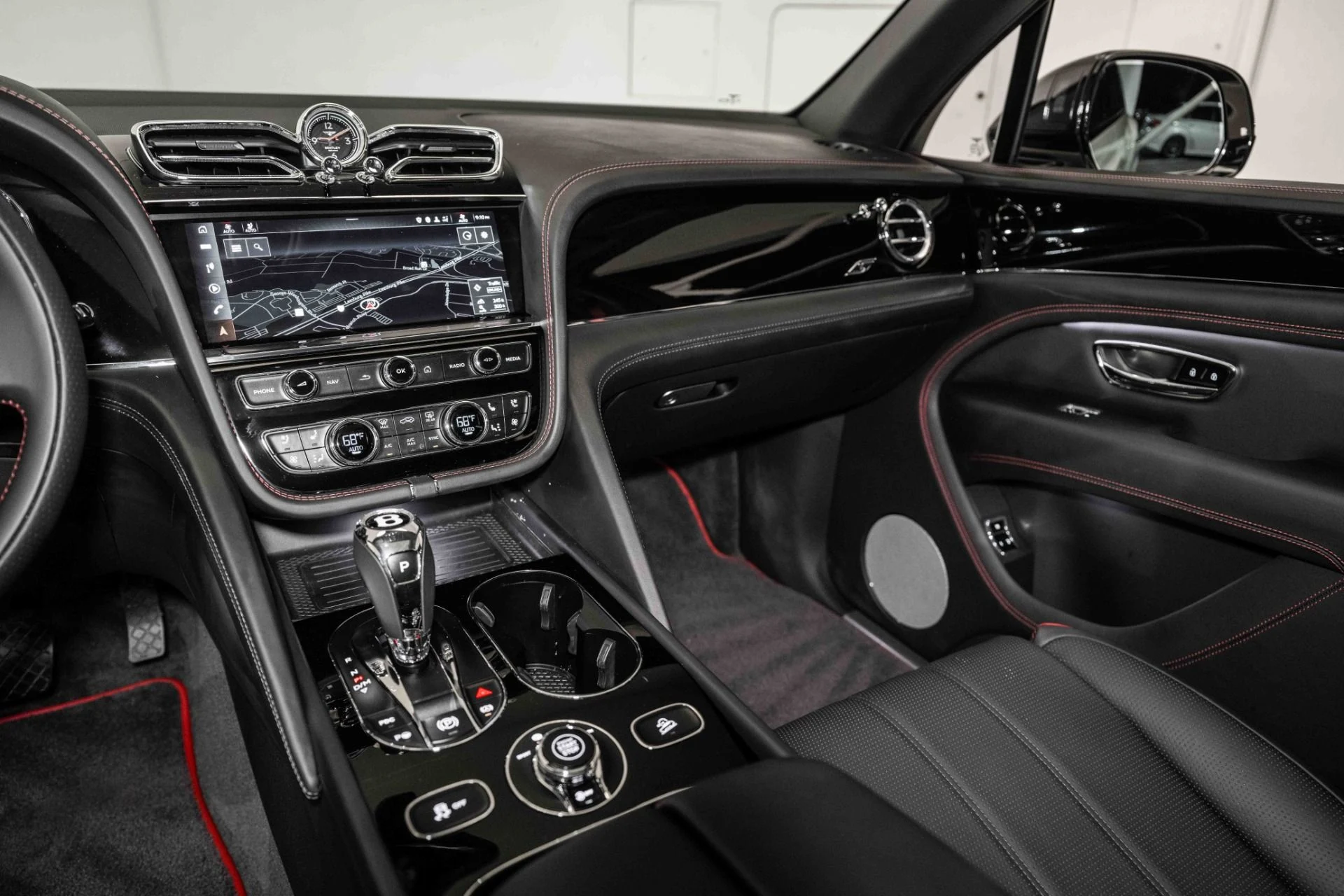 mph025_3873383632_Used_2022_Bentley_Bentayga_S_1725543345_29995351fc